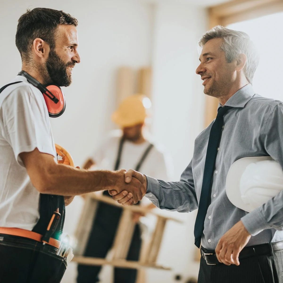 Why Property Managers Should Only Work with Licensed Contractors in California