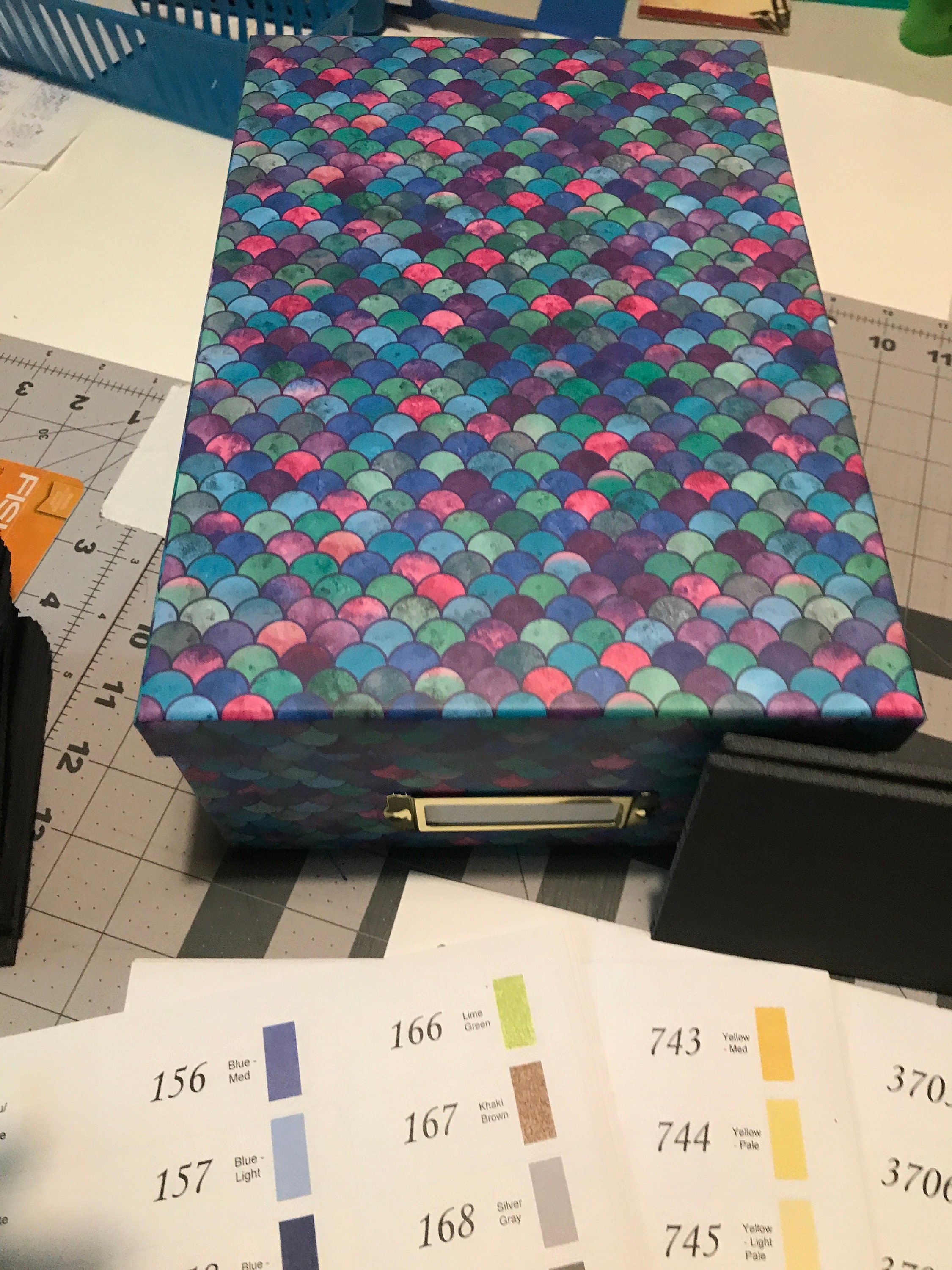 https://i.etsystatic.com/27373229/r/il/28b4f6/3245134325/il_fullxfull.3245134325_jemh.jpg