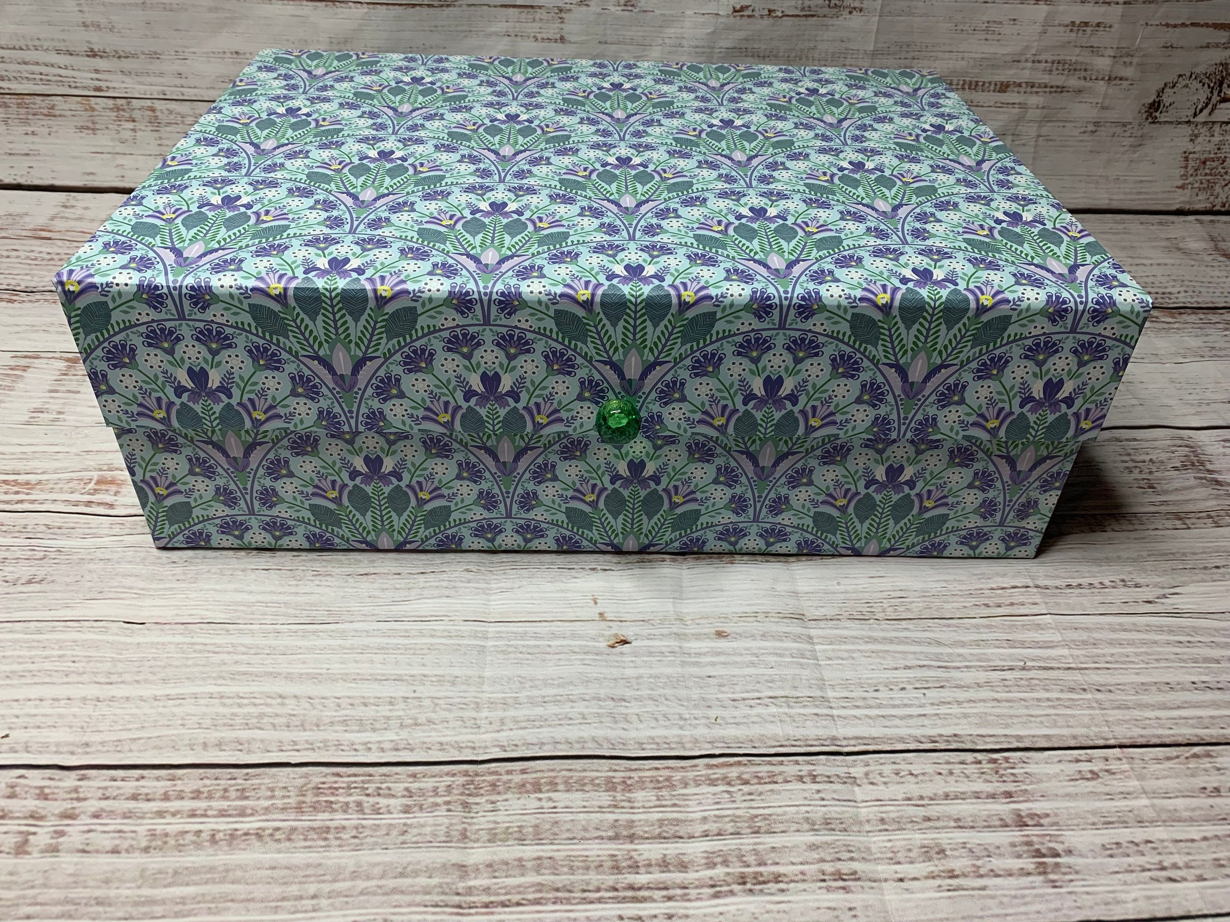 https://i.etsystatic.com/27373229/r/il/75d01d/5677530919/il_fullxfull.5677530919_in3o.jpg