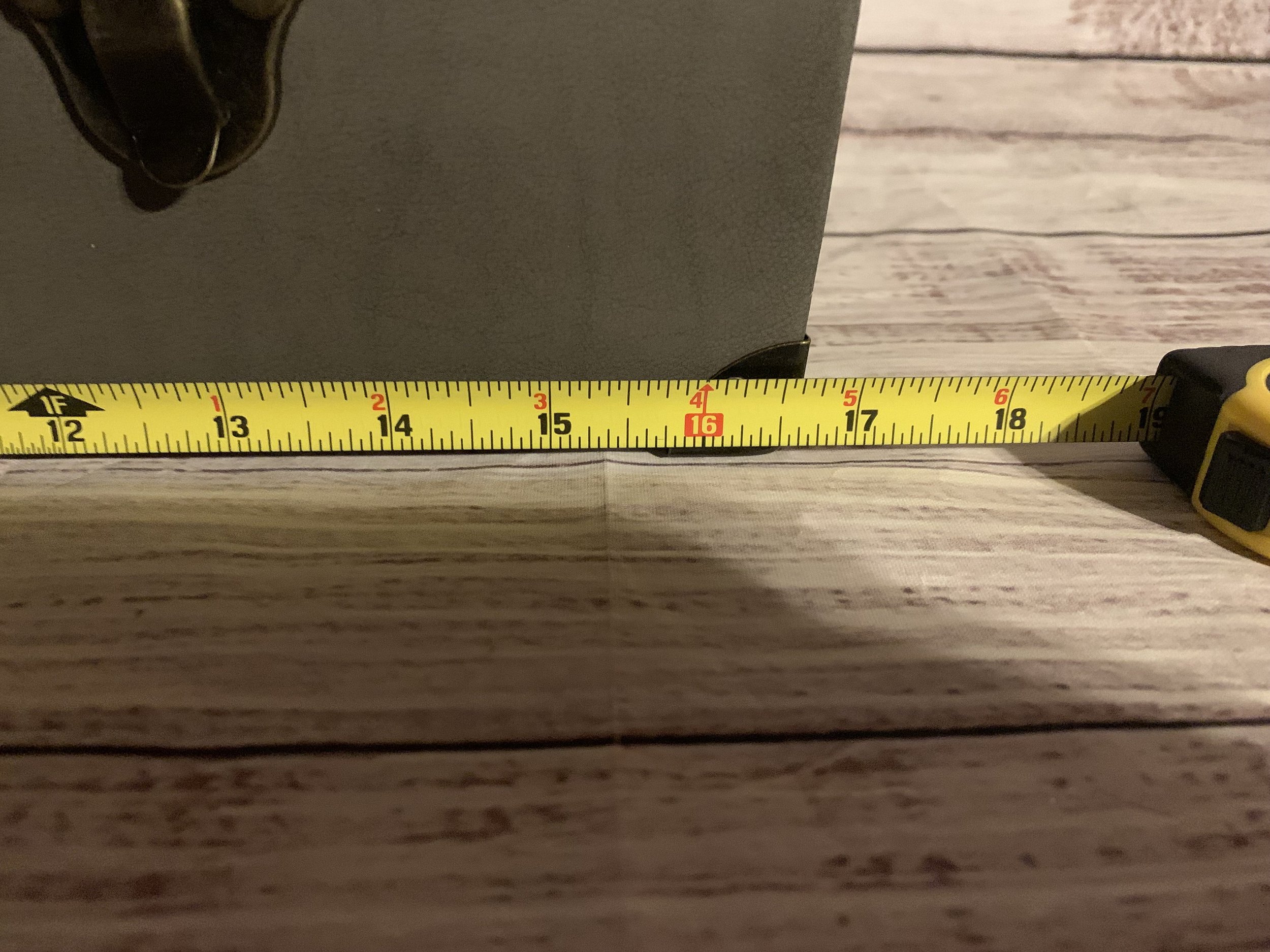 https://i.etsystatic.com/27373229/r/il/e7b67d/5678260423/il_fullxfull.5678260423_jfx9.jpg