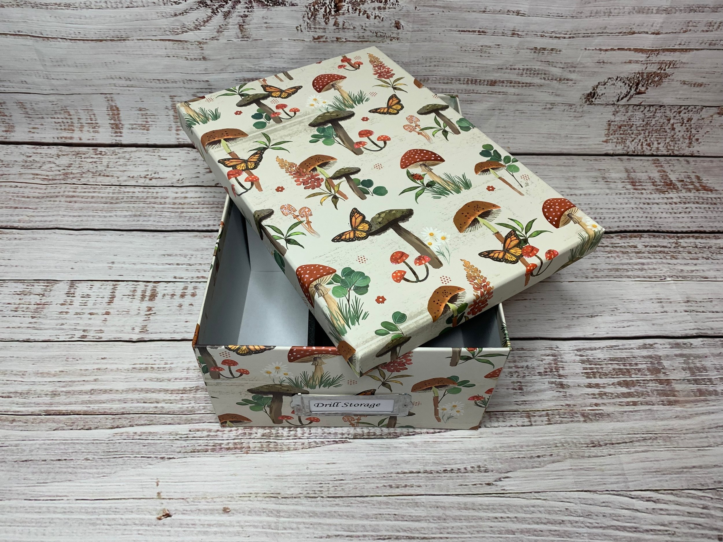 https://i.etsystatic.com/27373229/r/il/9cb2b8/5986490977/il_fullxfull.5986490977_opo0.jpg