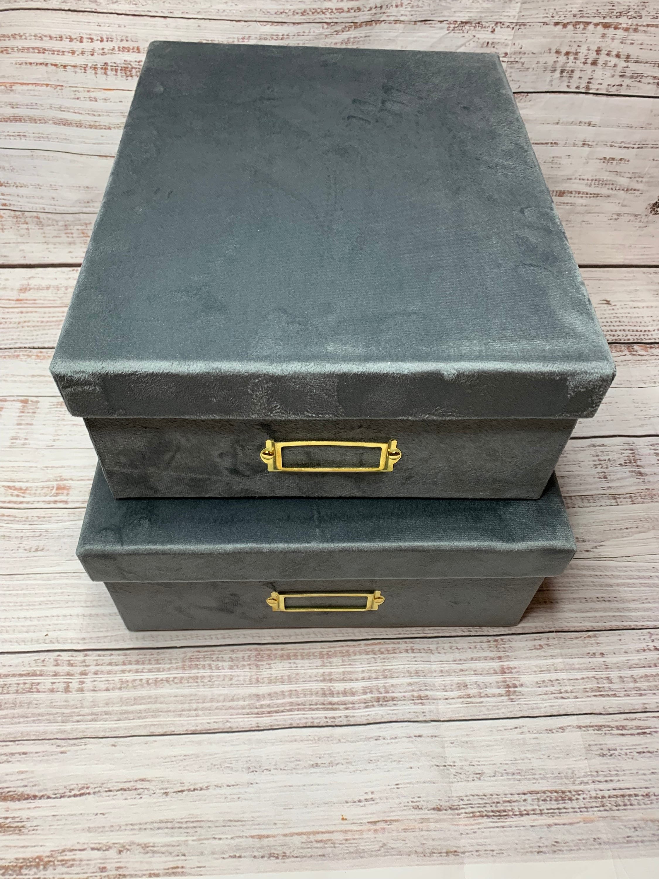 https://i.etsystatic.com/27373229/r/il/f3b05d/5650769127/il_fullxfull.5650769127_2xpt.jpg