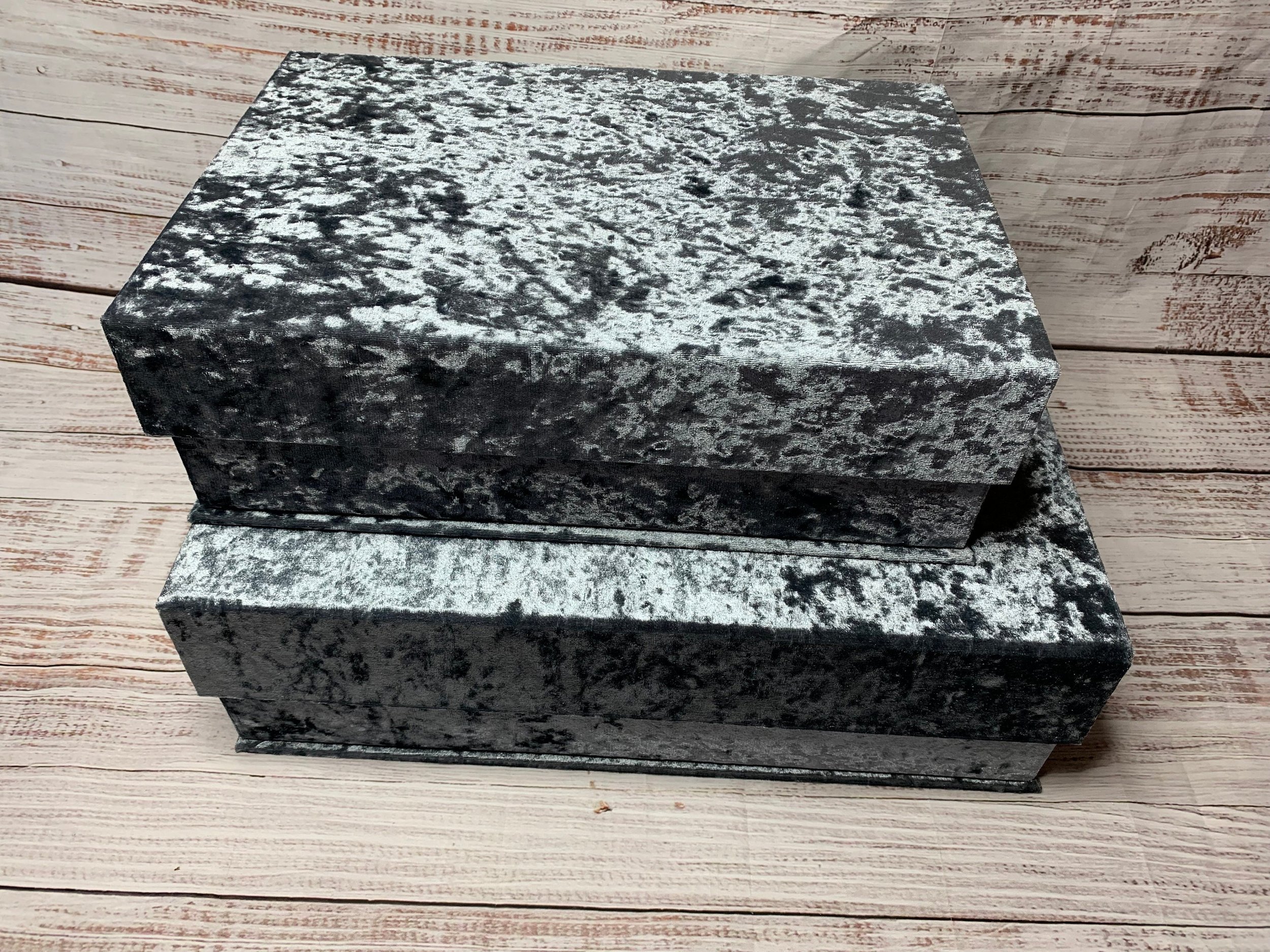 https://i.etsystatic.com/27373229/r/il/9958fc/5791490627/il_fullxfull.5791490627_q8i4.jpg
