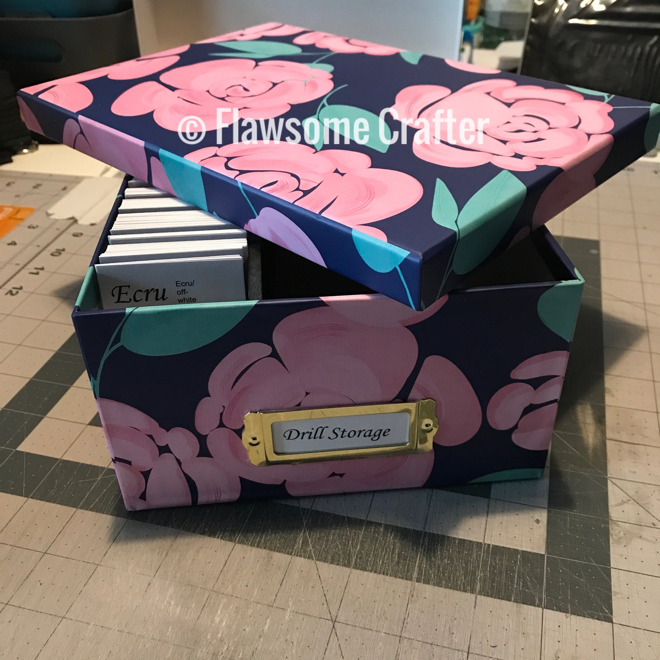 https://i.etsystatic.com/27373229/r/il/36eb8c/3677573233/il_fullxfull.3677573233_a5zi.jpg