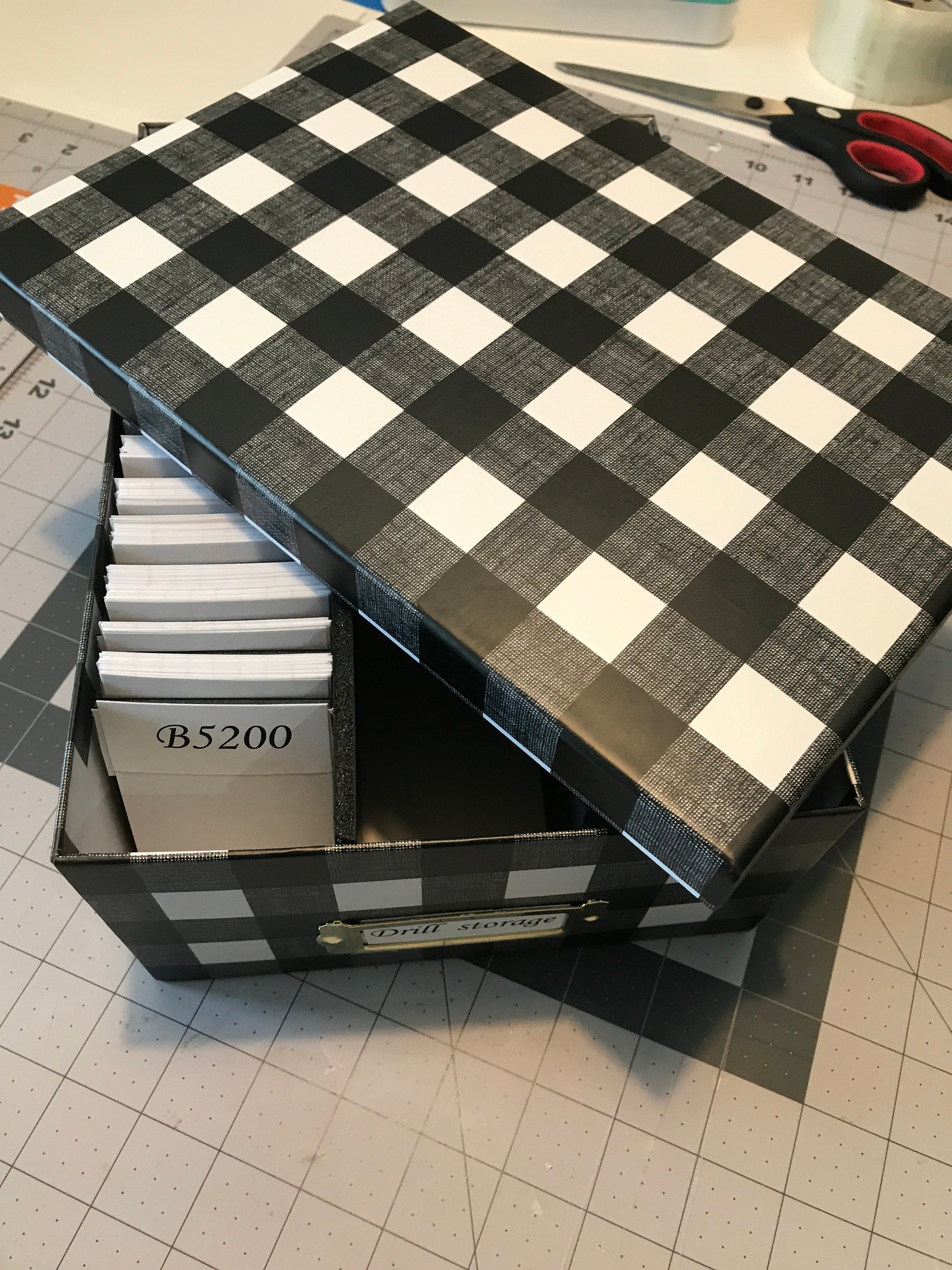 https://i.etsystatic.com/27373229/r/il/2b8a4b/2902392728/il_fullxfull.2902392728_5ds3.jpg