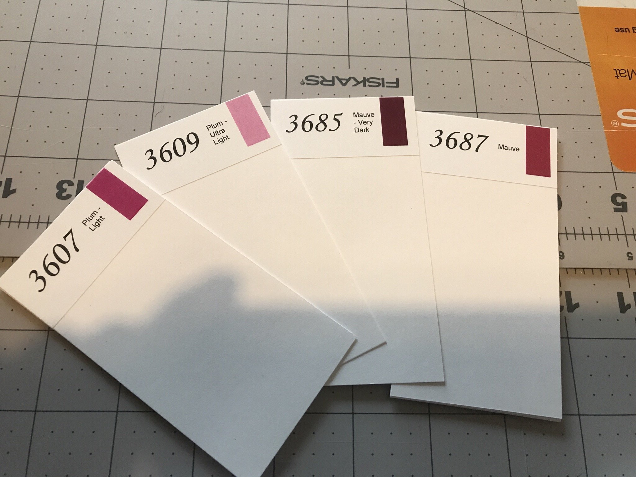 https://i.etsystatic.com/27373229/r/il/e62fd2/3014867701/il_fullxfull.3014867701_e8zj.jpg