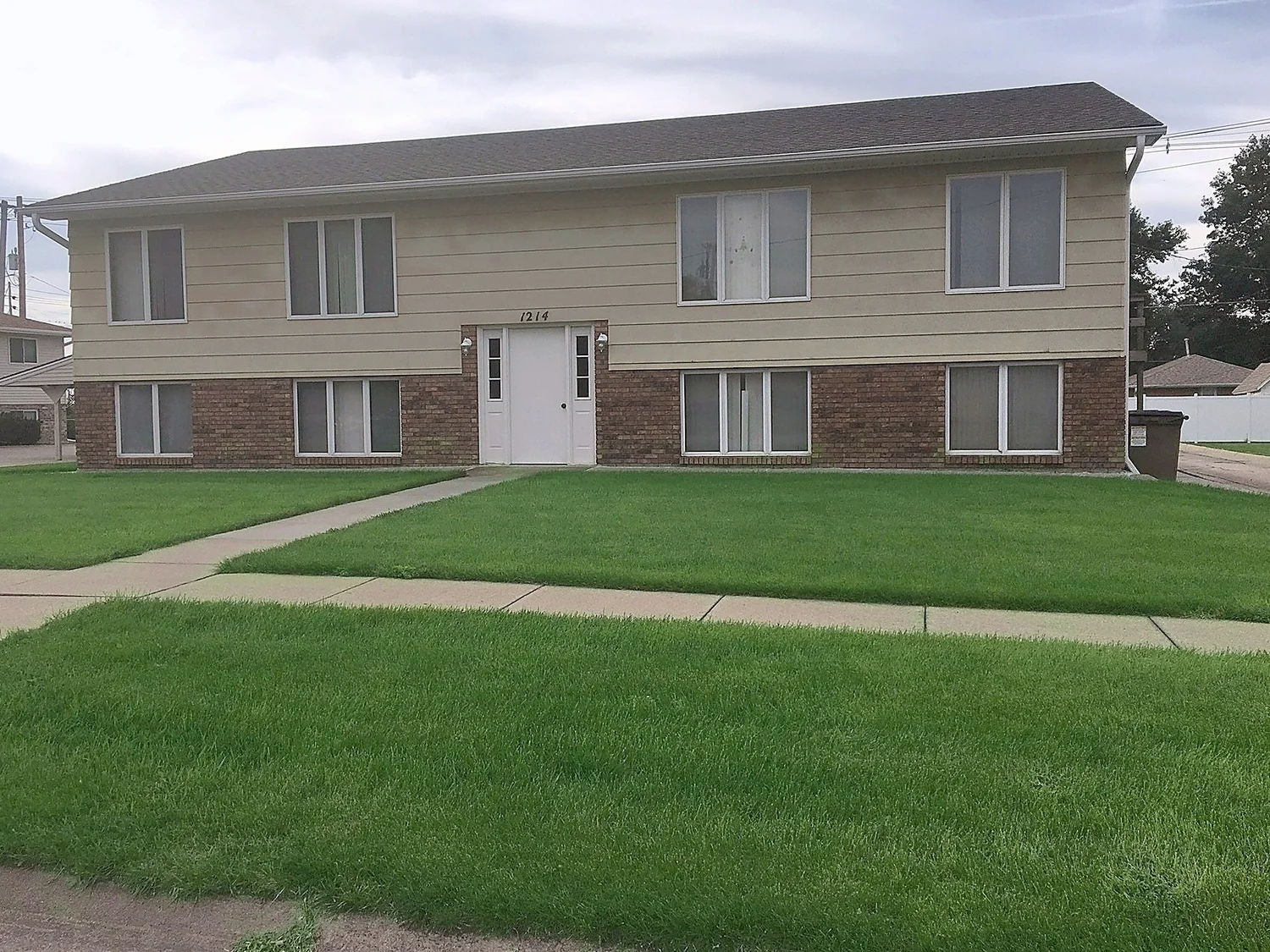 1214 E 3rd St four-plex exterior