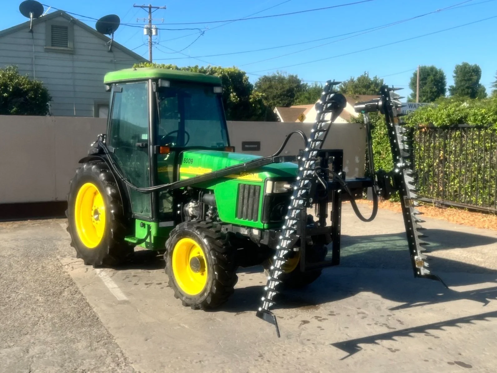 6 foot Acampo Machine Works Sickle Trimmer