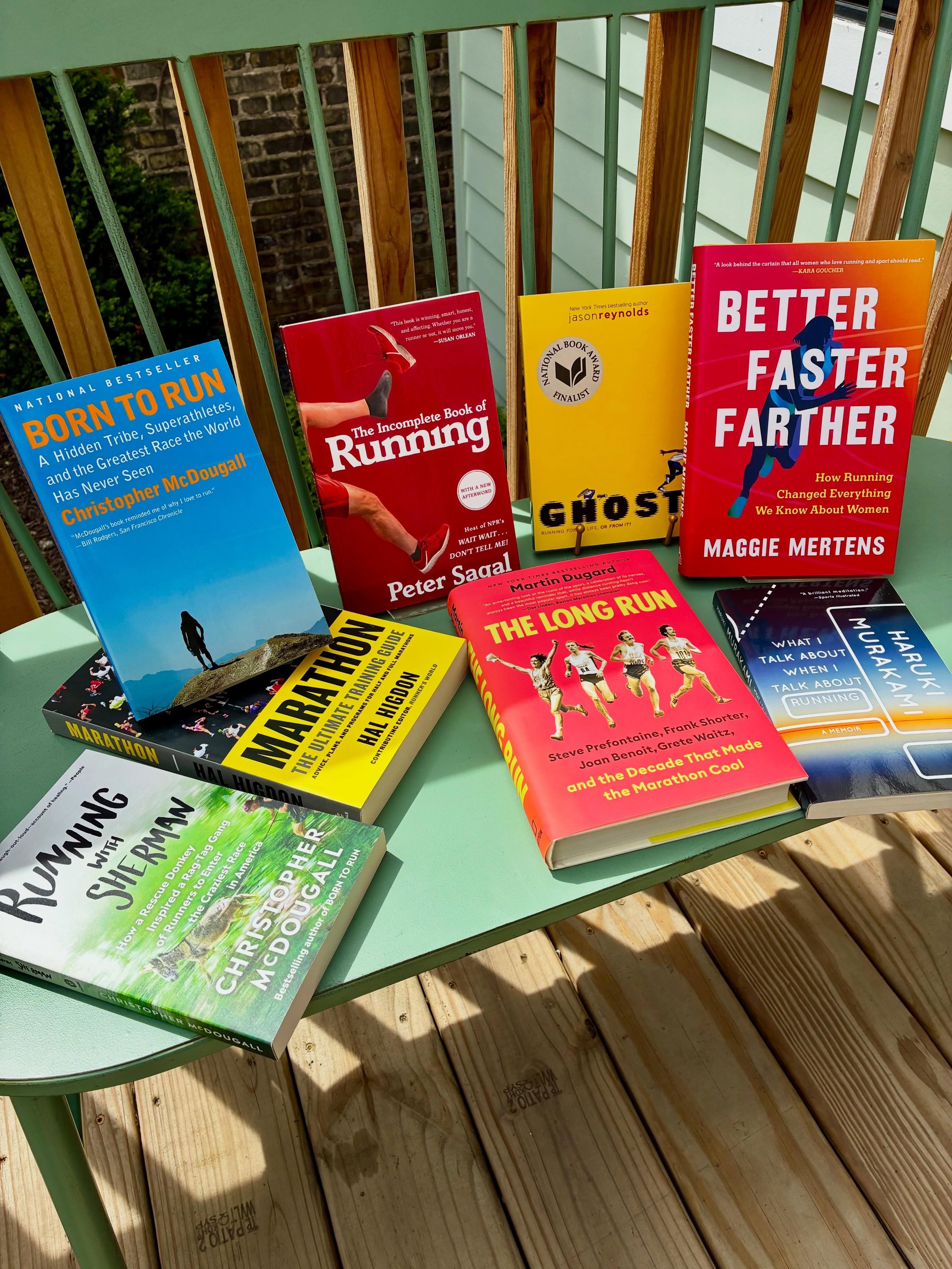 Congrats to all the North Shore Classic runners today! 🏃&zwj;♂️🏃&zwj;♀️🏃🏃&zwj;♂️🏃&zwj;♀️🏃
Stop in today for a book about running (or something else if you&rsquo;re tired of thinking about running 😉).
#halfmarathon #runninglife @psagal