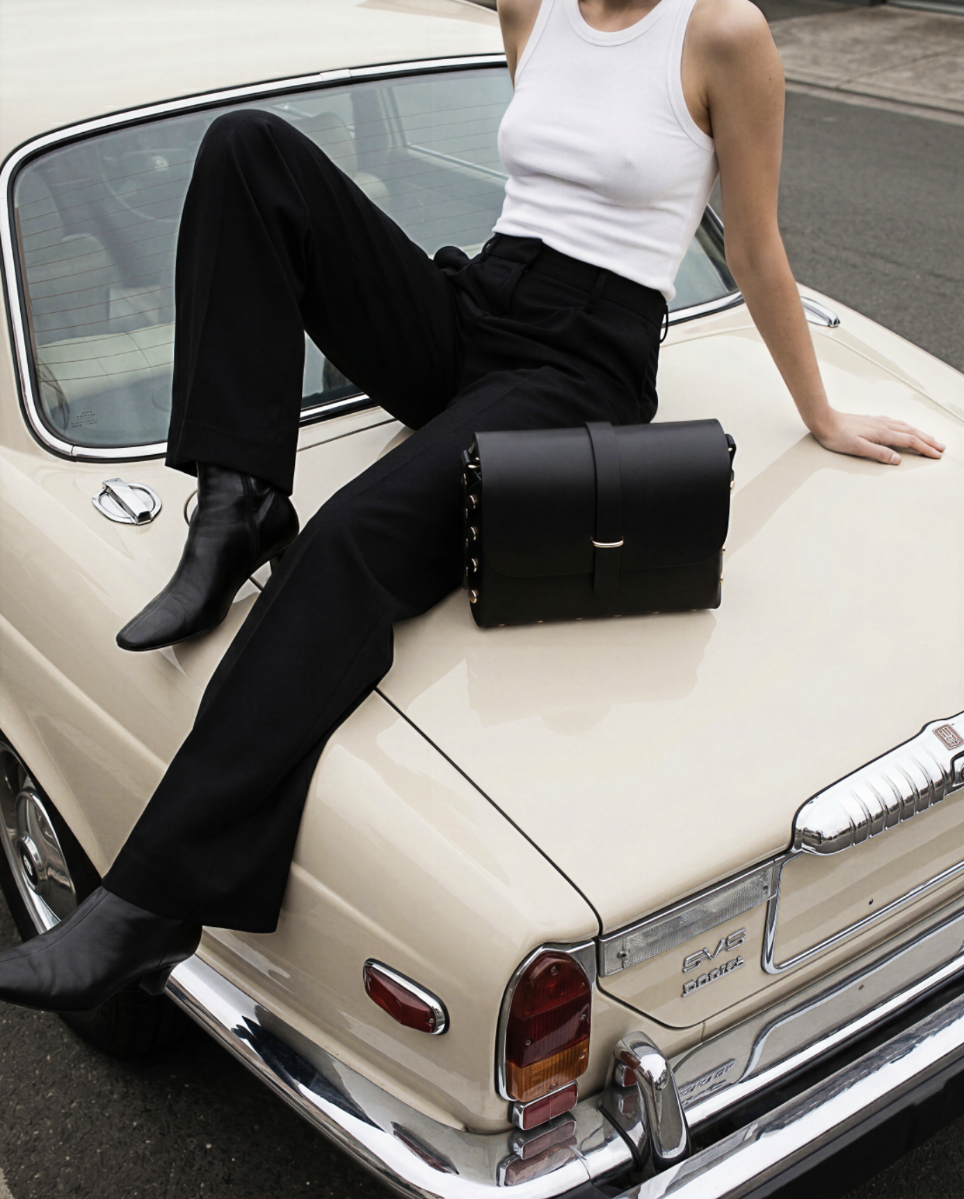 frida-rome-sustainable-fashion-accessory-commercial-product-photography-nyc.png