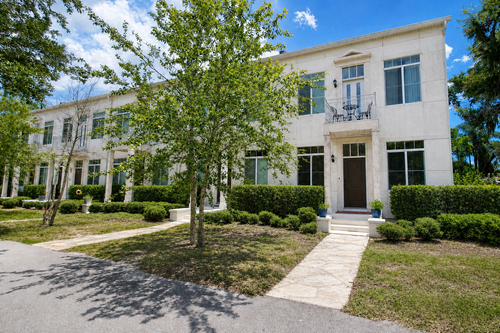759 Lake Baldwin Lane