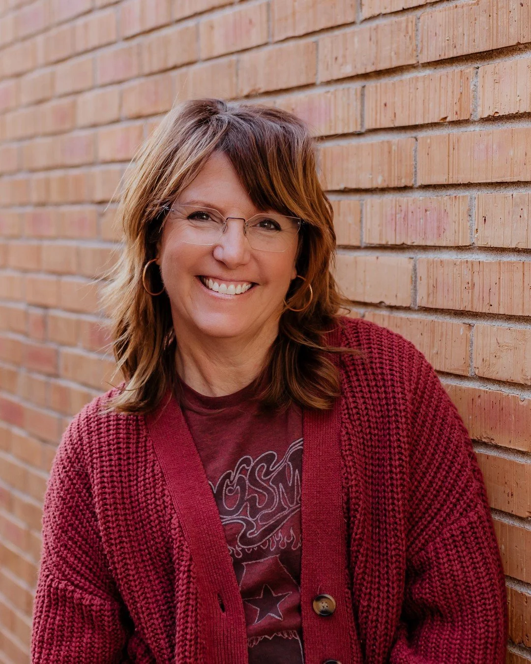 Happy Birthday, Victoria! 🥳🎂🎁

If you have ever sat in Victoria&rsquo;s chair, you already know how special she is. She brings warmth, calm, and genuine care to every guest she meets, and our Libertyville salon is better because of her presence.

