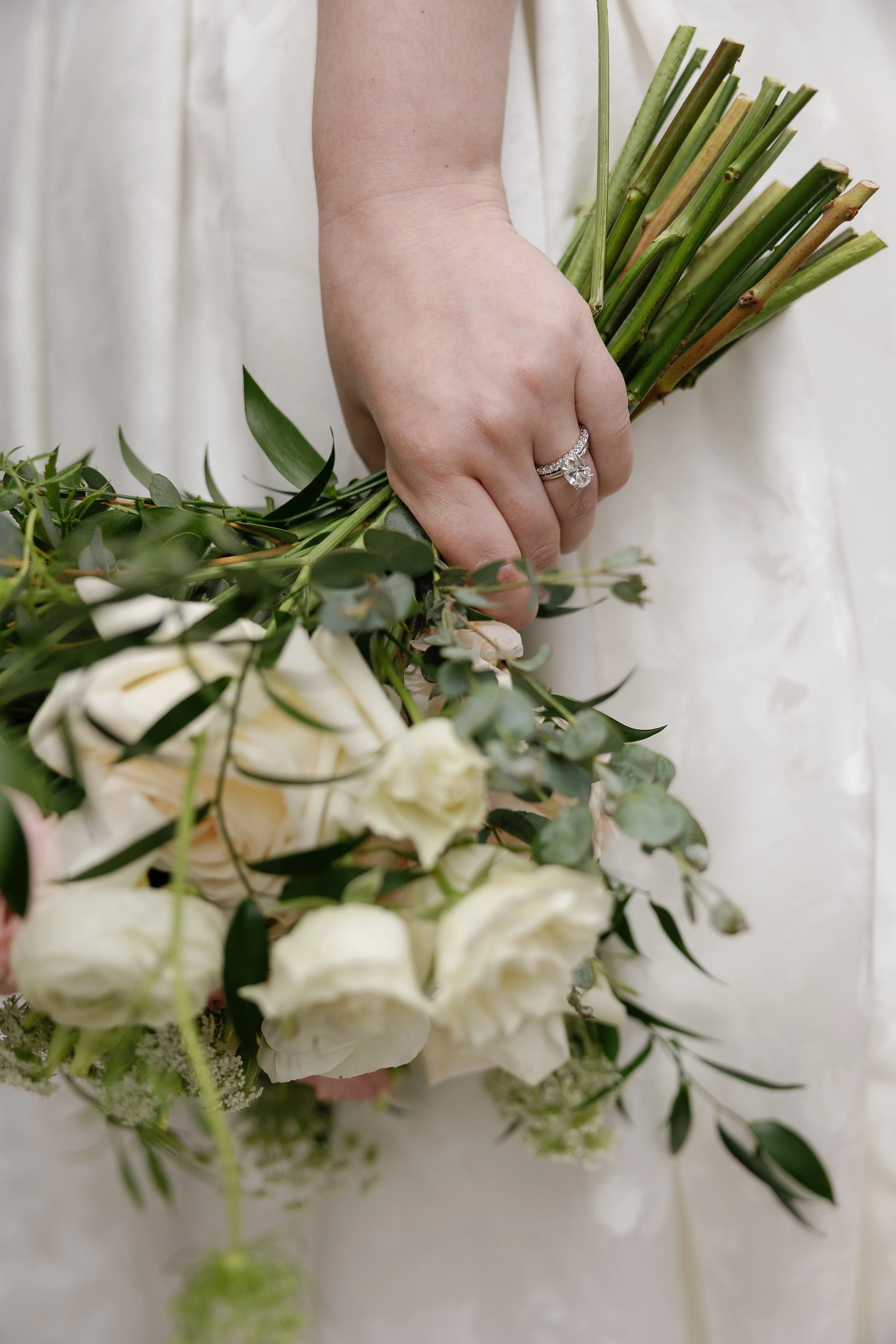 Venue: Fairmont Hotel Macdonald
Photo: Carissa Marie photography
Officiant: Dave Sawchuk
Florals: Laurels on Whyte
Hair and Makeup: KD Artistry
String Quartet: Stringbeans Quartet
DJ: Suzanne Summers
