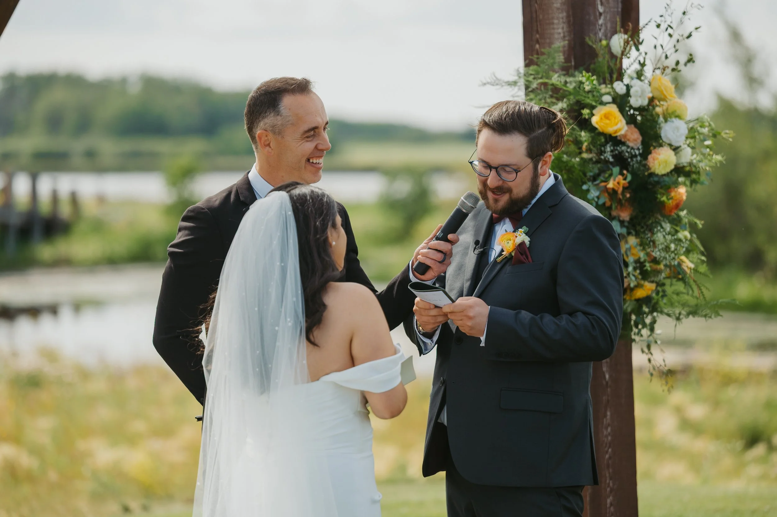 Venue: Cattails Crossing Golf Course
Florals: Twin Flowers Studio
Photos: Songbird Photography
Video: MacLeod Media
Hair: Christine Anne Hair
Makeup: Blush Artistry
DJ: Focused Energy Productions
Photobooth: Magic Memories Photobooth
Cake and Dessert