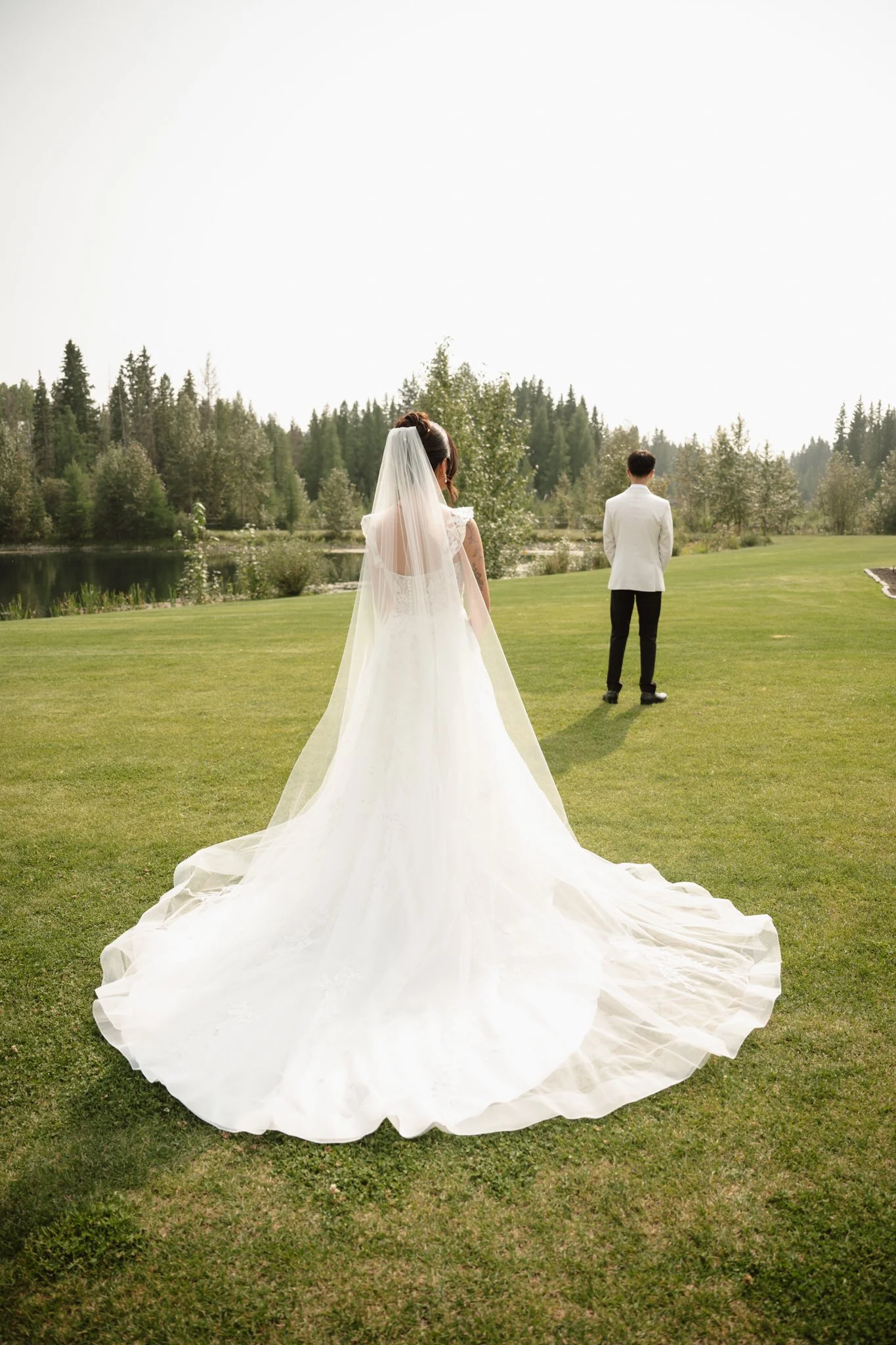 Venue: Archway Manor
Photo: Amber Ruf Photo 
Video: The Episode Films
Florals: Bloom & Borrow
DJ: Talent Productions 
Caterer: Fork & Farm 
Hair: Hair By Deena 
Makeup: Awna Artistry 
Rentals: River City Events 
Transportation: AM/PM Limo
