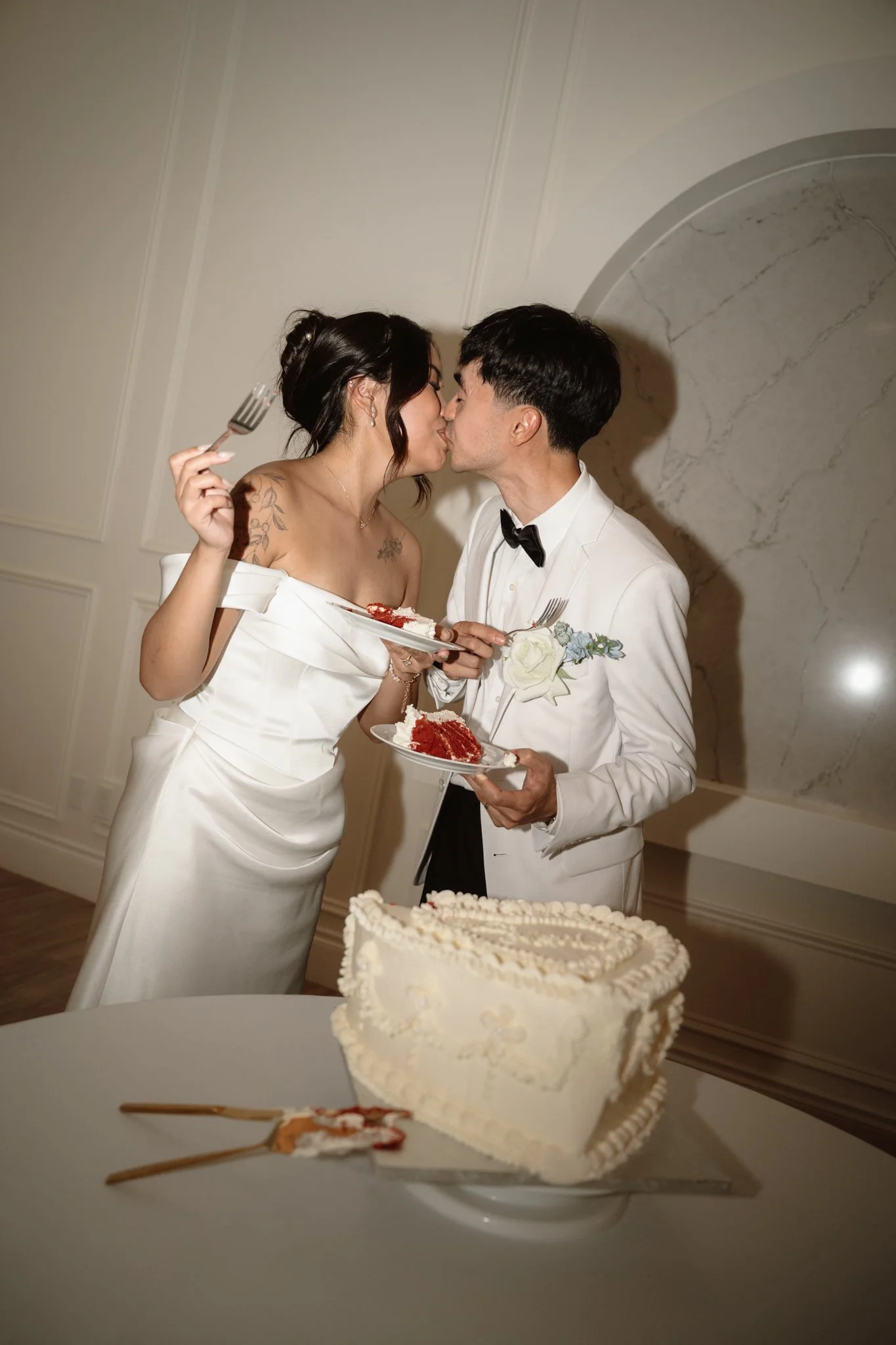 Venue: Archway Manor
Photo: Amber Ruf Photo 
Video: The Episode Films
Florals: Bloom & Borrow
DJ: Talent Productions 
Caterer: Fork & Farm 
Hair: Hair By Deena 
Makeup: Awna Artistry 
Rentals: River City Events 
Transportation: AM/PM Limo