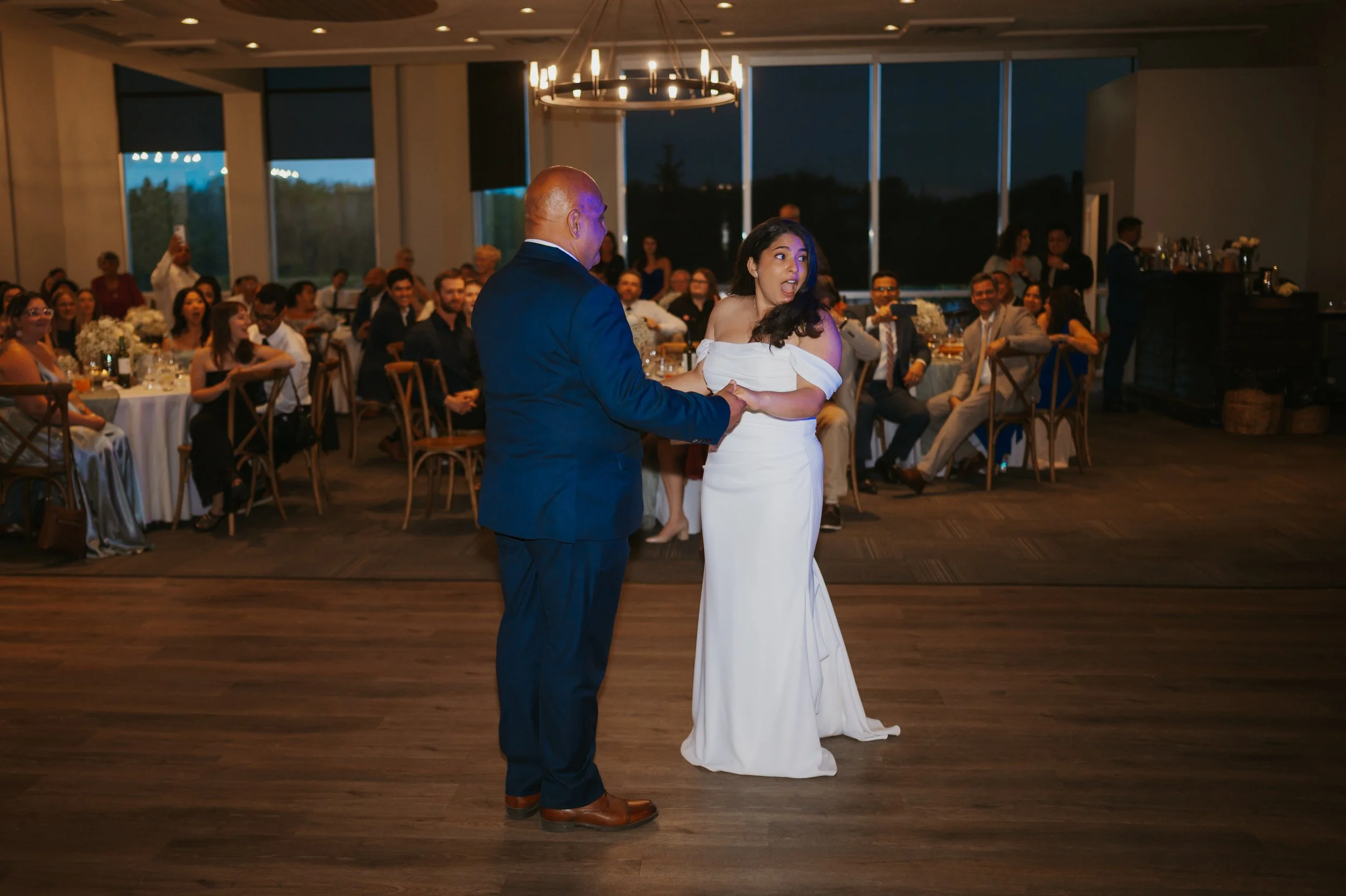 Venue: Cattails Crossing Golf Course
Florals: Twin Flowers Studio
Photos: Songbird Photography
Video: MacLeod Media
Hair: Christine Anne Hair
Makeup: Blush Artistry
DJ: Focused Energy Productions
Photobooth: Magic Memories Photobooth
Cake and Dessert