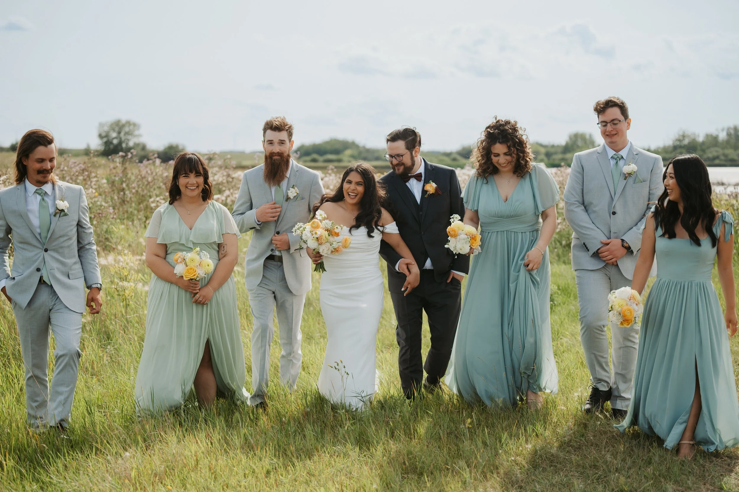 Venue: Cattails Crossing Golf Course
Florals: Twin Flowers Studio
Photos: Songbird Photography
Video: MacLeod Media
Hair: Christine Anne Hair
Makeup: Blush Artistry
DJ: Focused Energy Productions
Photobooth: Magic Memories Photobooth
Cake and Dessert