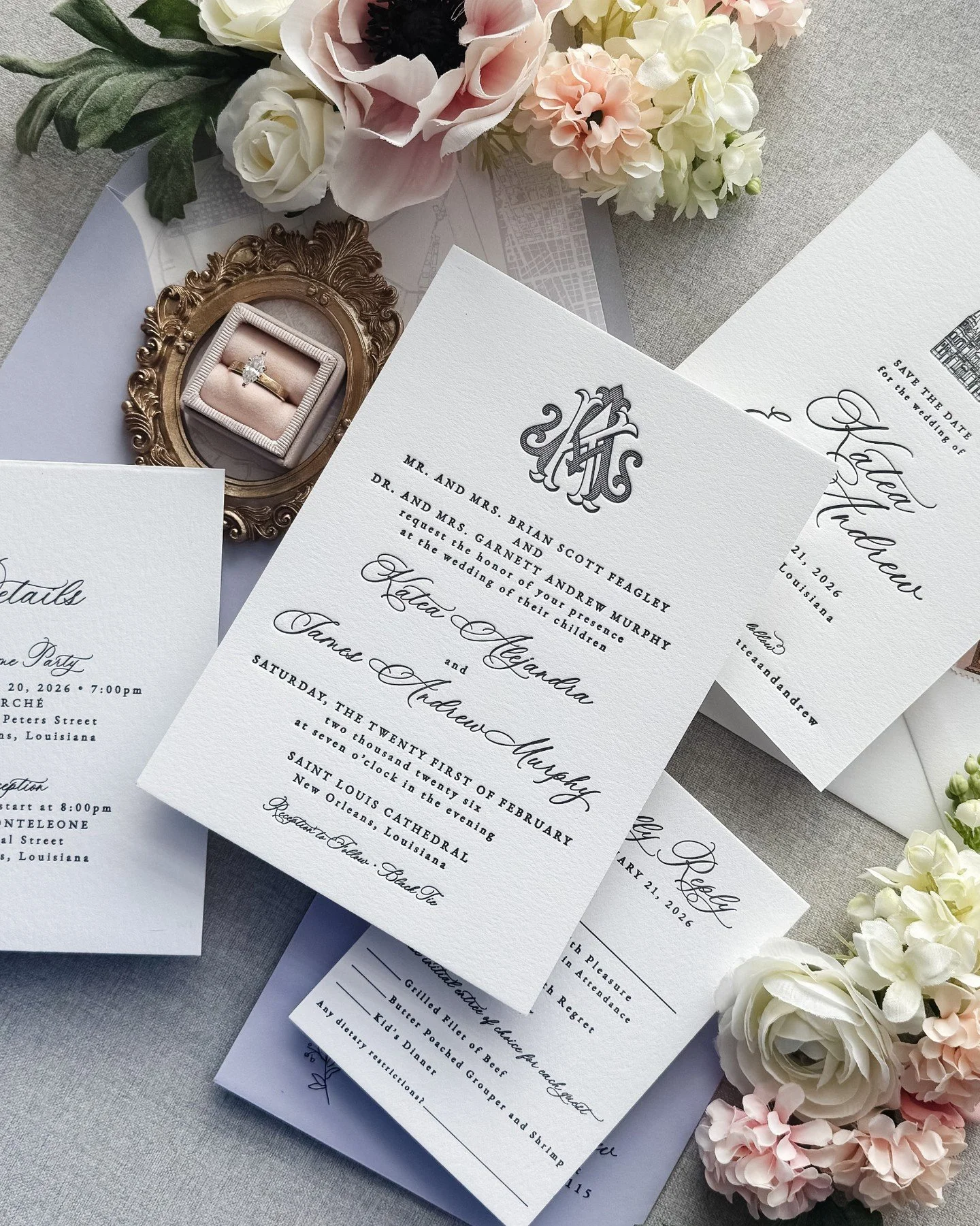 Katea &amp; Andrew's wedding suite is everything 🤍 

We had the absolute pleasure of bringing their vision to life through our Olivia Semi-Custom Collection letterpressed entirely in house, from Save the Dates to Invitation Suite as well as all the 