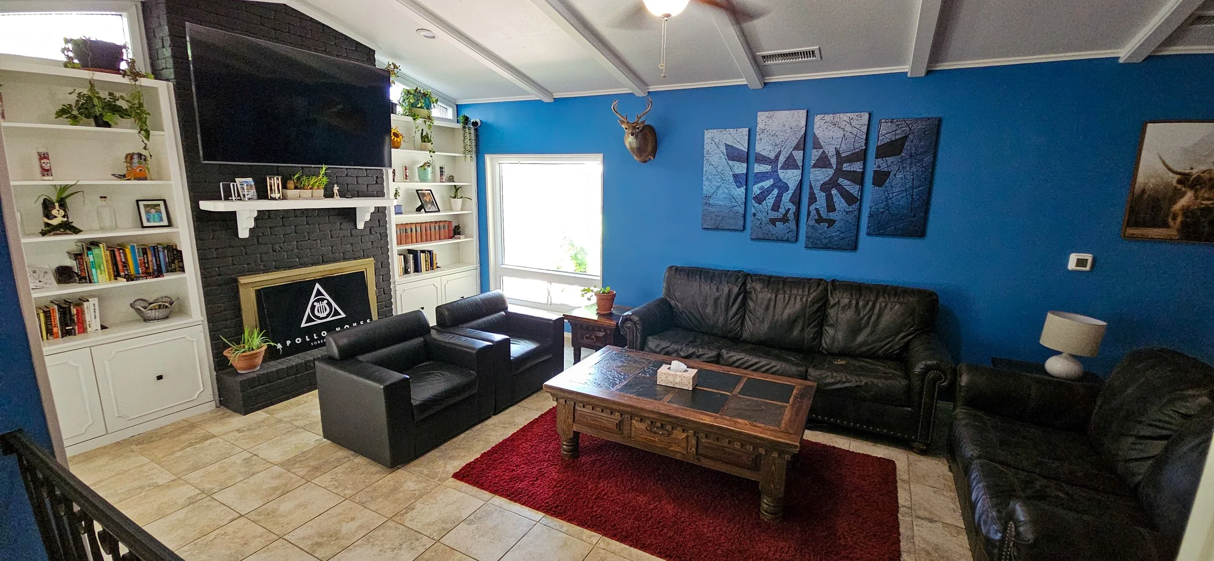 House 2 living area