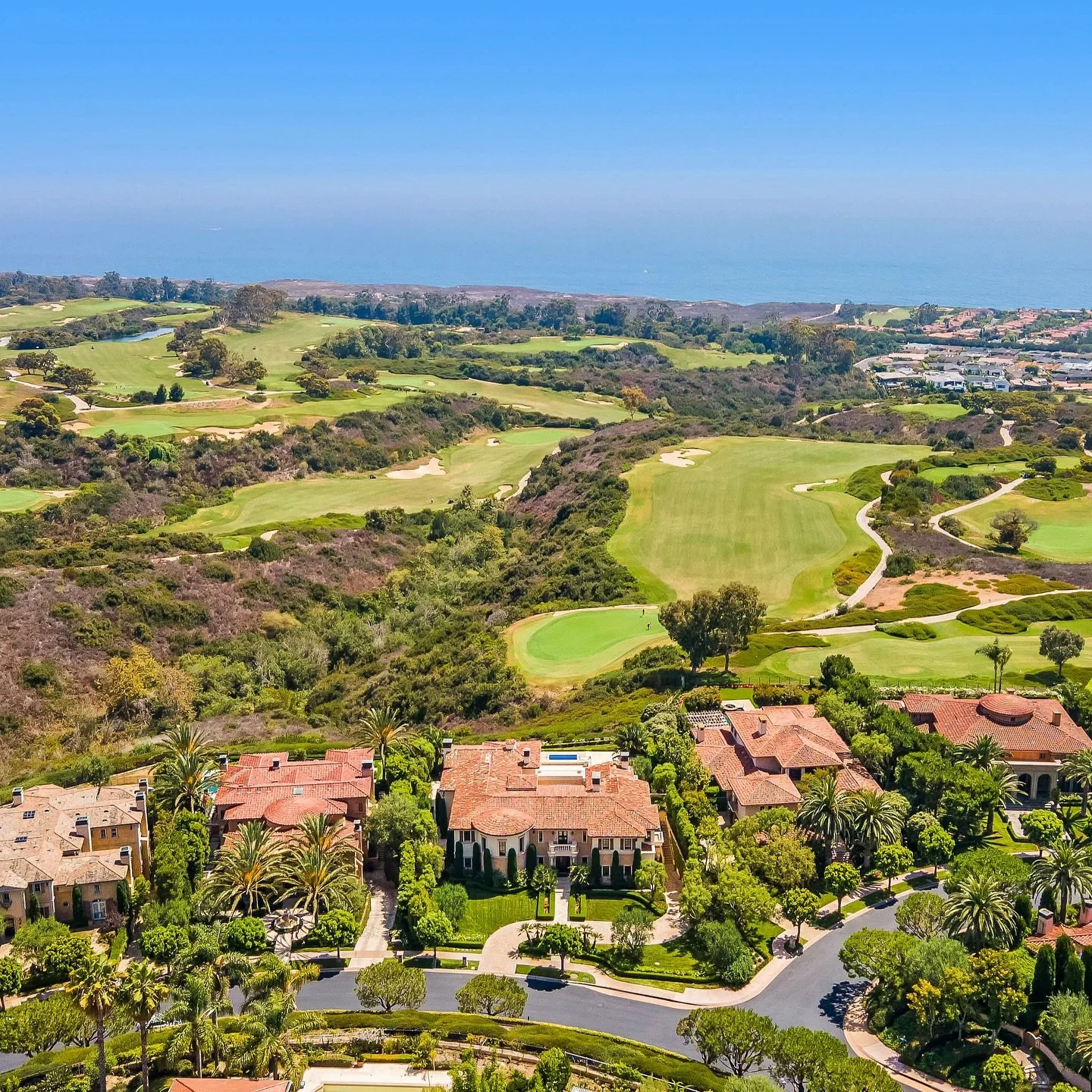 Newport Coast homes are so dreamy ☁️