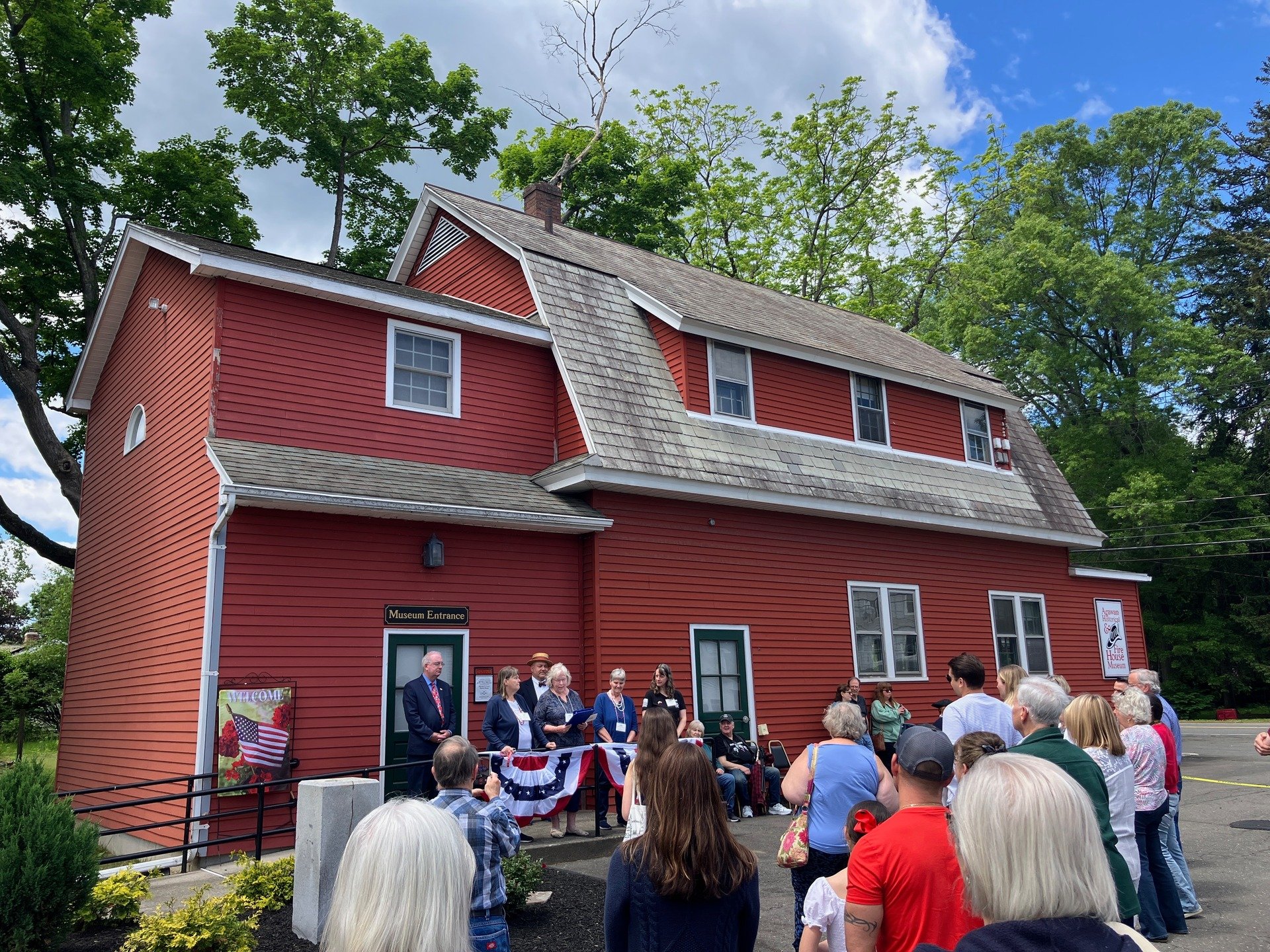 We had a perfect afternoon on Monday as the Agawam Historical & Fire House Museum was reopened, and the Marilyn P. Curry History Room dedicated.
Following remarks by Agawam Historical Association vice president and curator Anne Liptak, associati