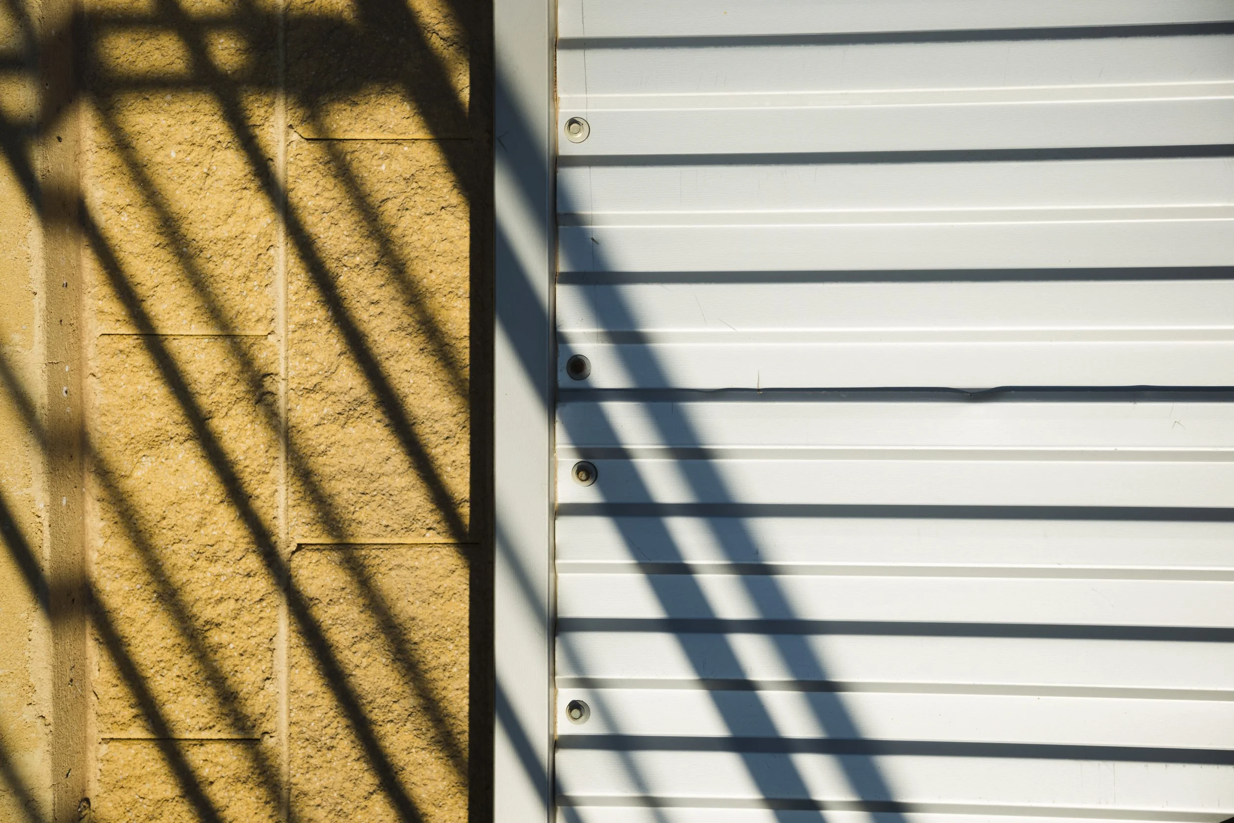 How Homeowner Habits Affect Garage Door Lifespan in Edmond