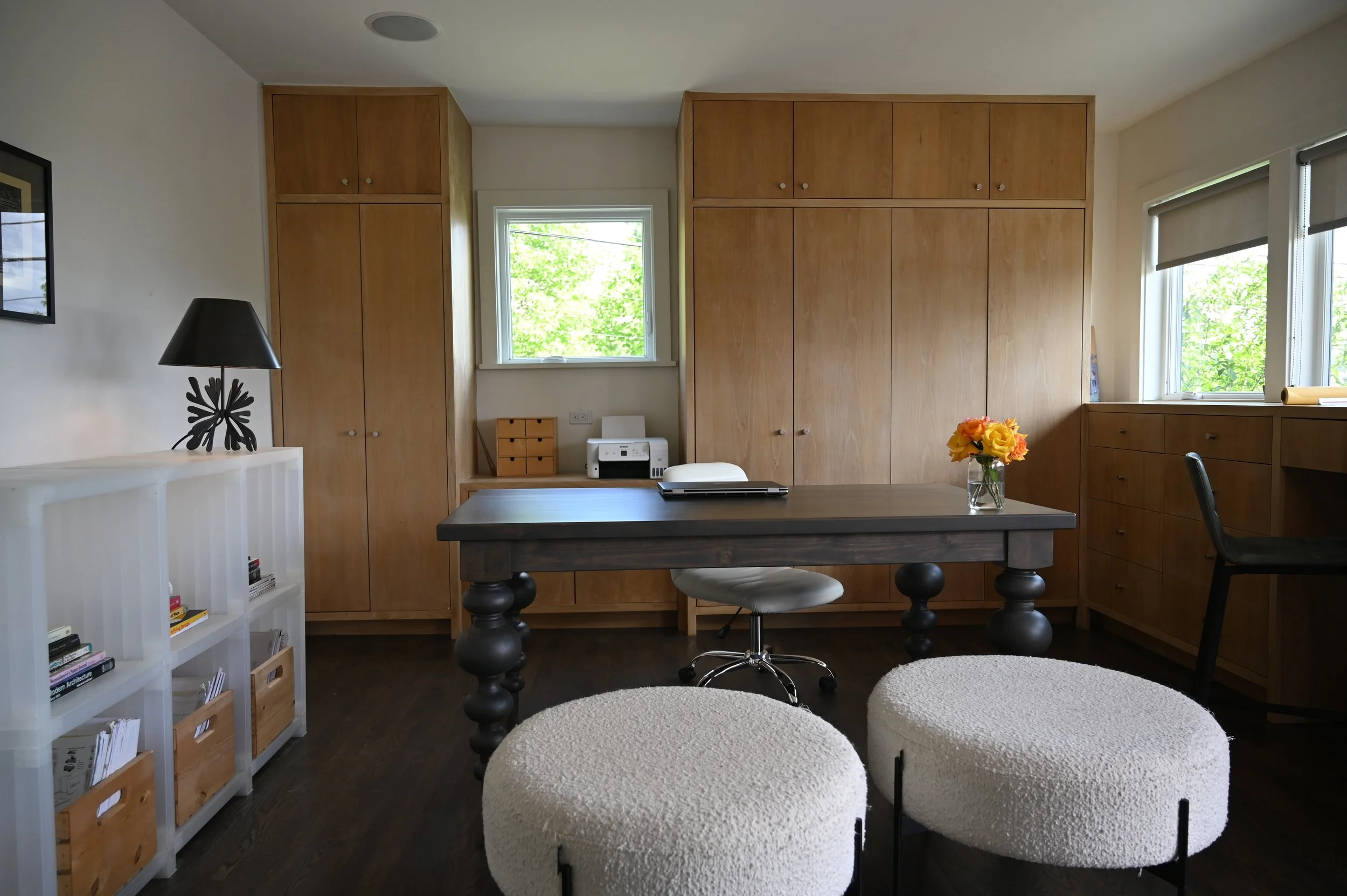 DSC_4842 office.JPG