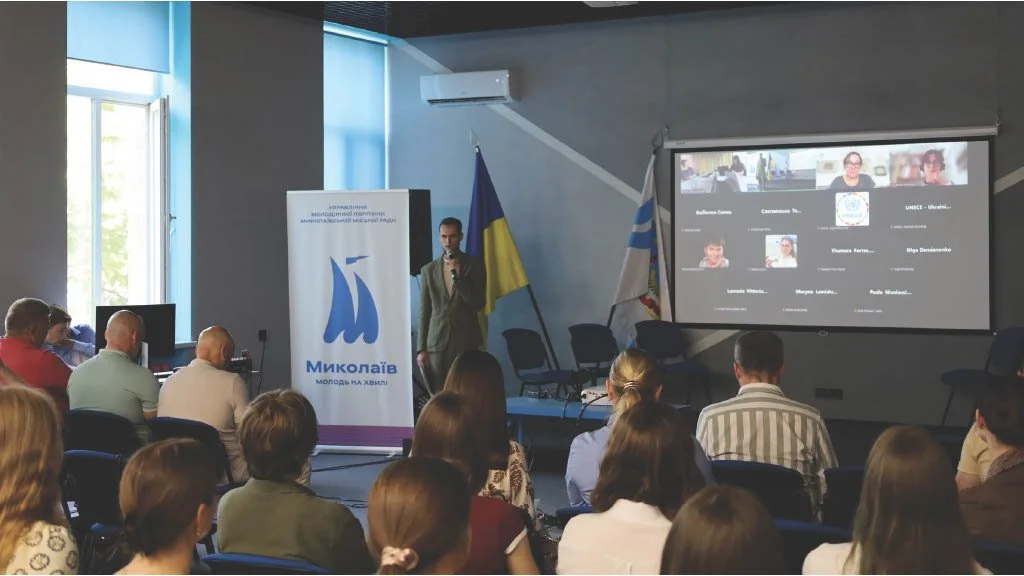 Photo_StudentPres_1.jpg
