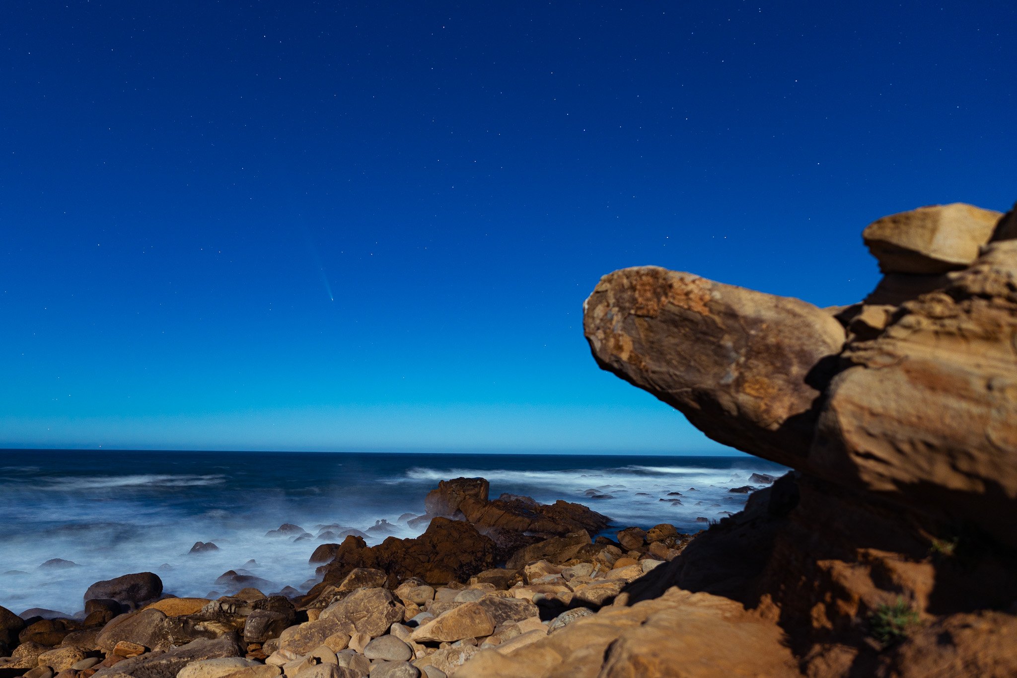 Tsuchinshan-ATLAS/A3 Comet by Turtle Rock (lit by full moon), Salt Point State Park, California