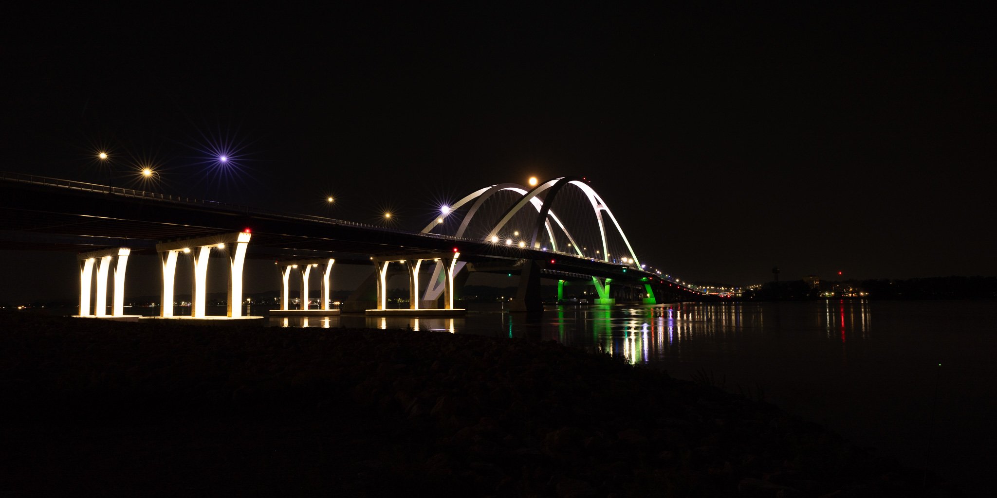 I-74 Bridge from Leach Park, Bettendorf