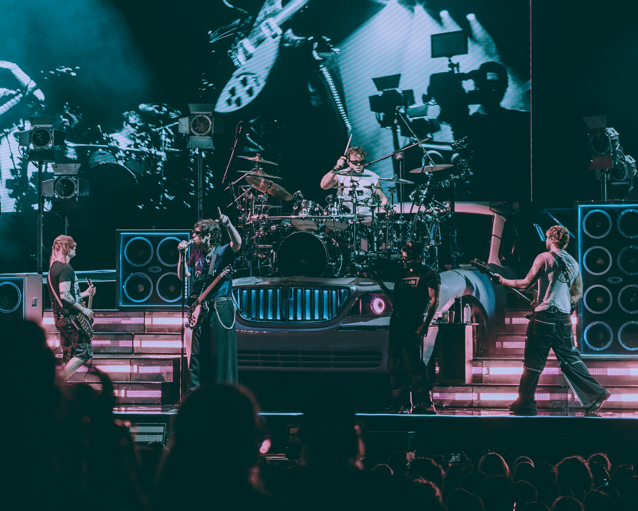 5SOS_CJJ-0316.png
