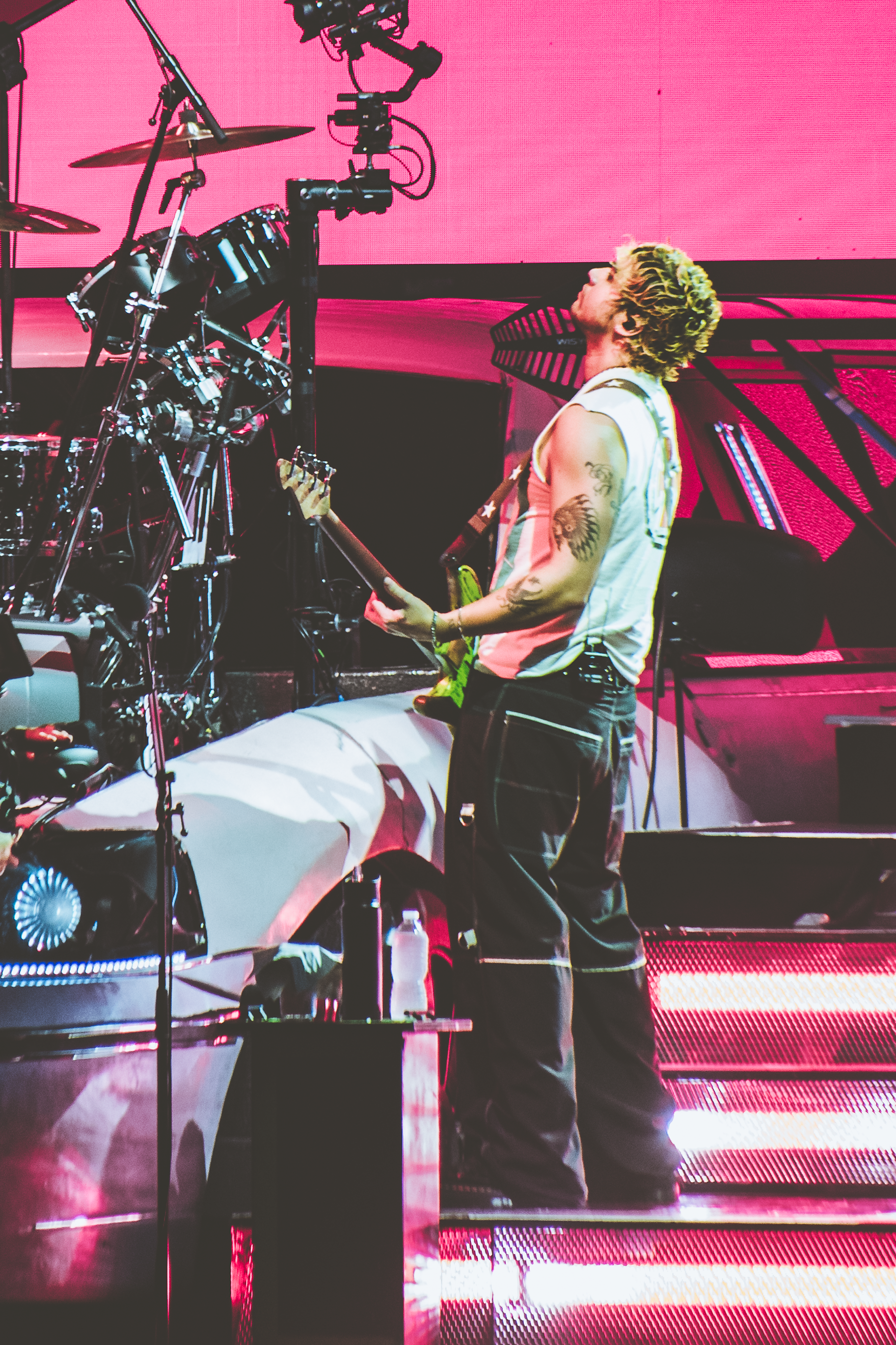 5SOS_CJJ-0241-2.png