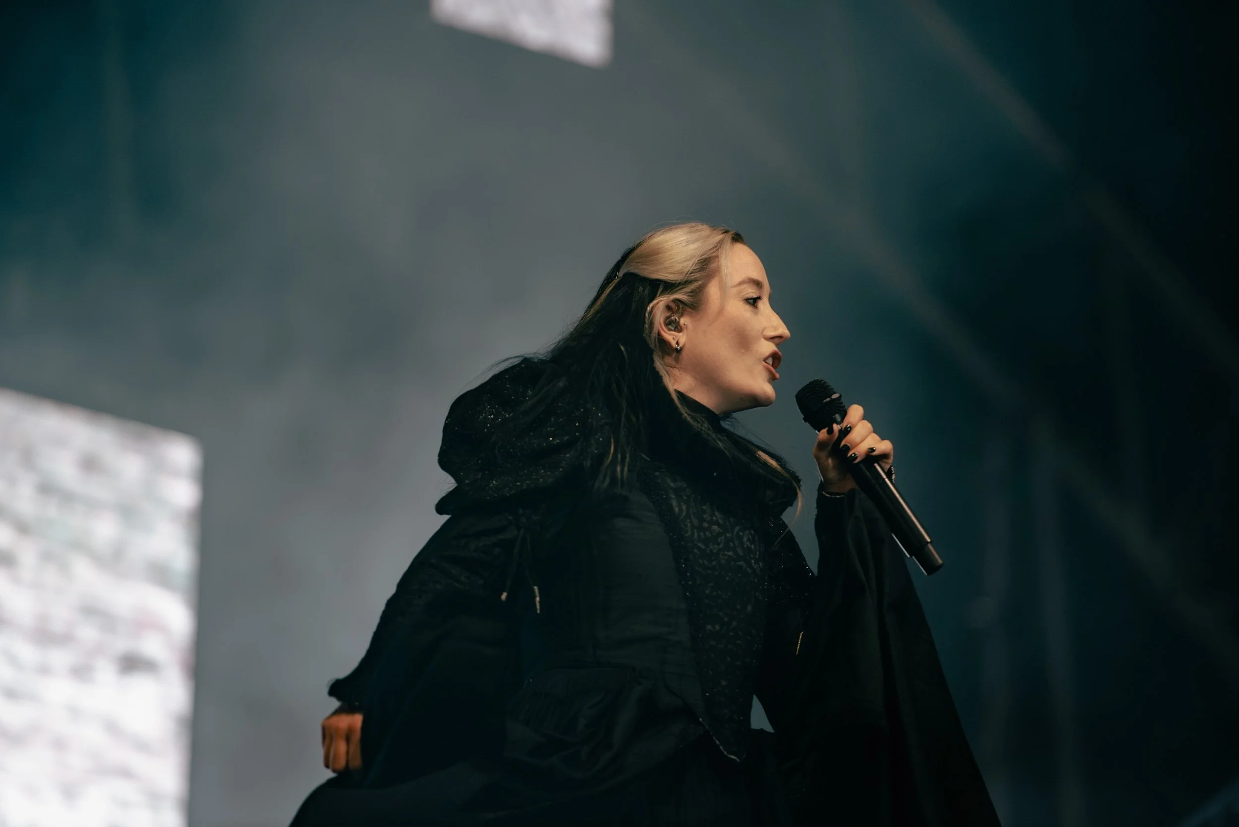HAYLA-04.jpg