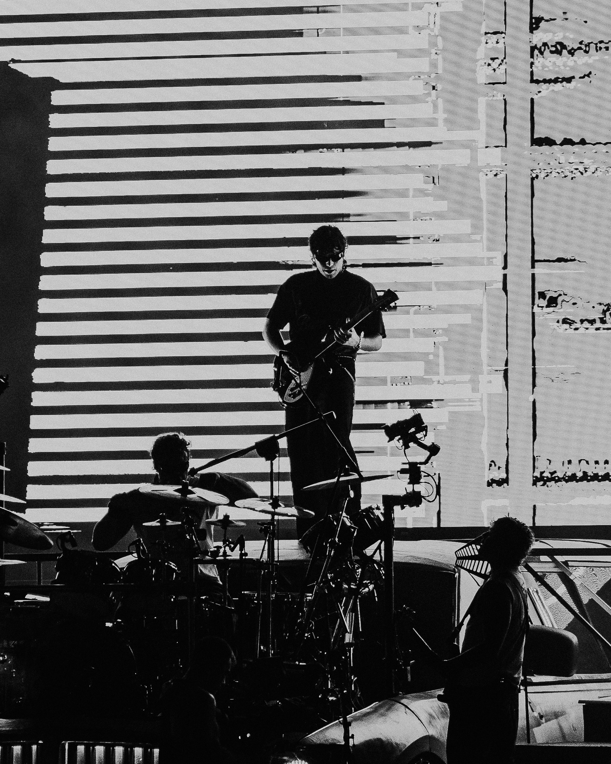 5SOS_CJJ-0465.png