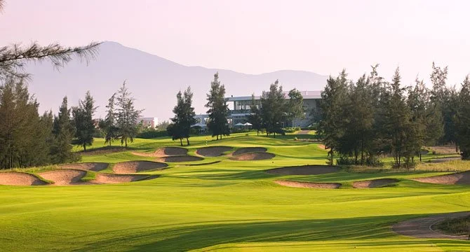 Hole12.jpg (Copy)