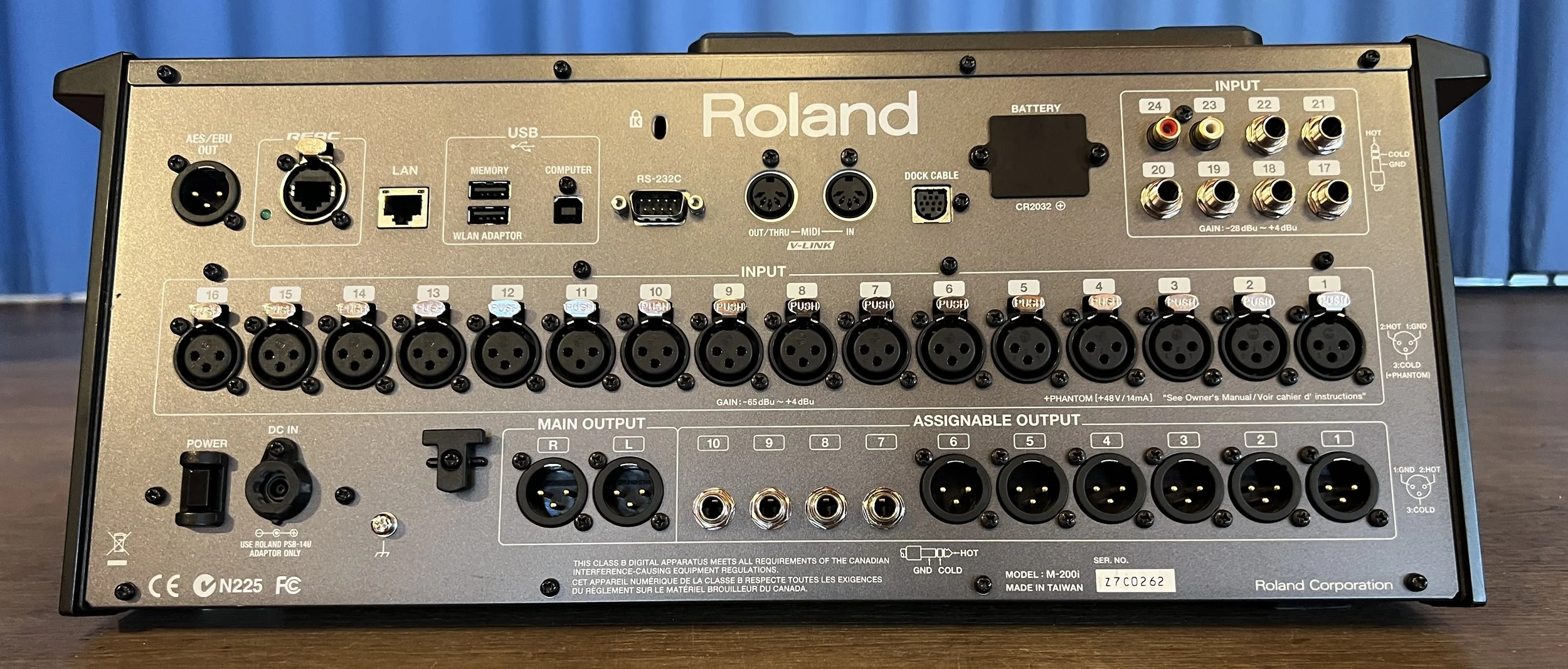 Tonpult – Anschlüsse