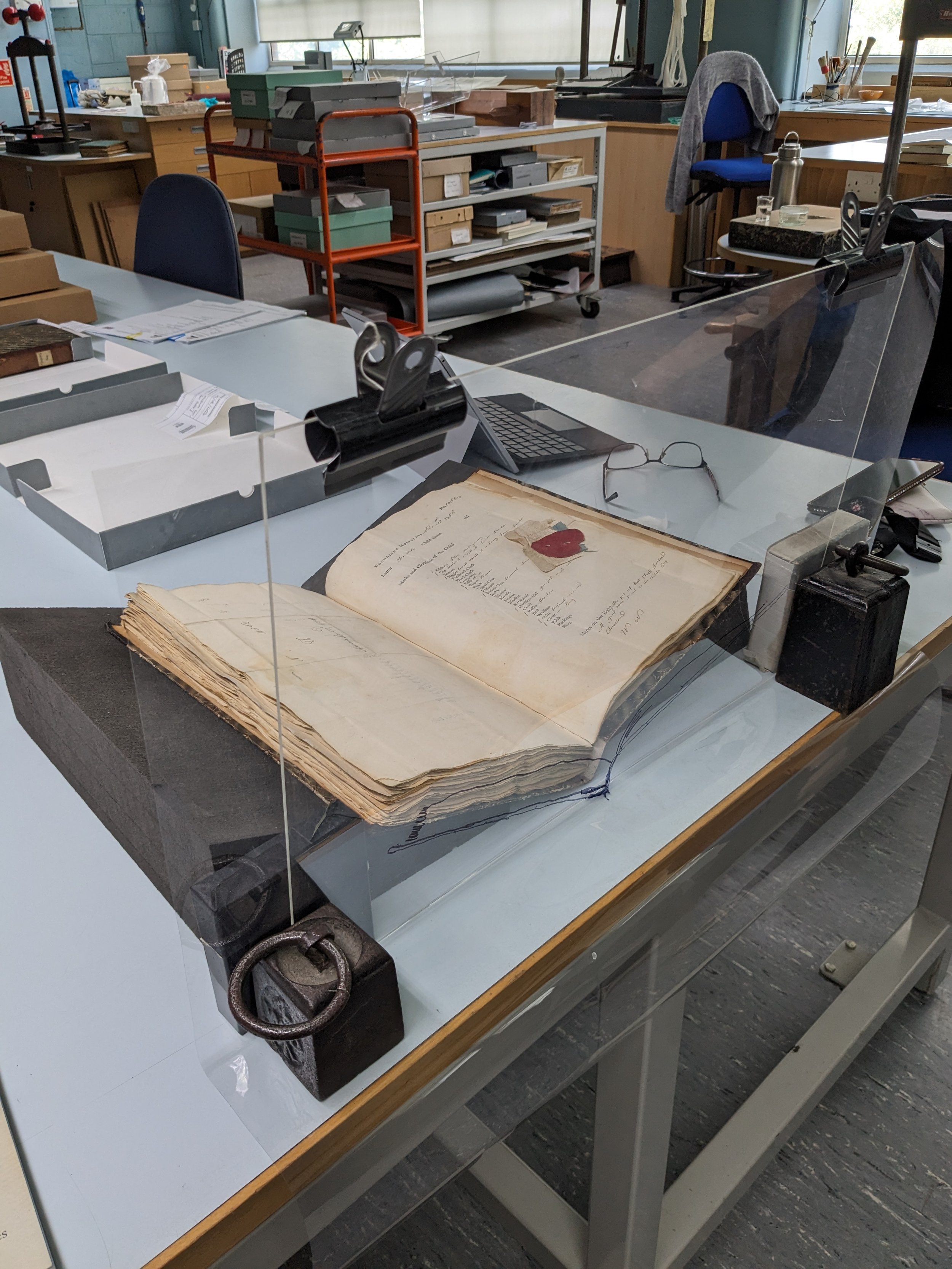 Creating a cradle profile for an exhibition loan