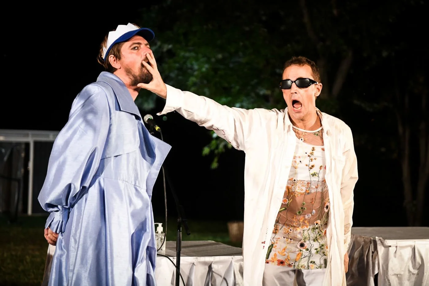 Matěj Nechvátal jako Oidipús, Michal Kern jako Teiresiás.jpg