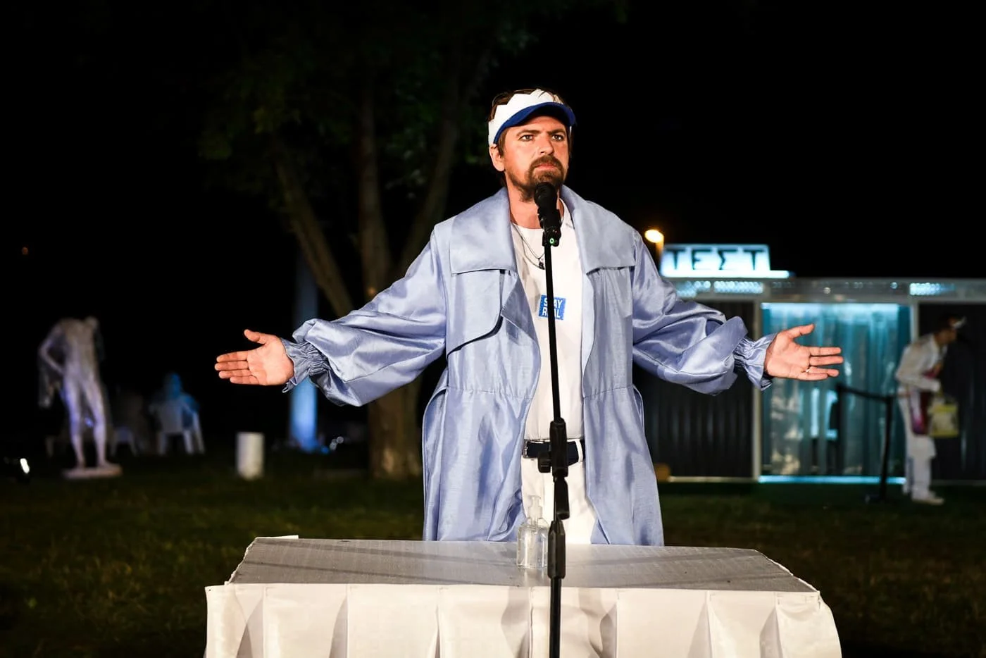 Matěj Nechvátal jako Oidipús.jpg