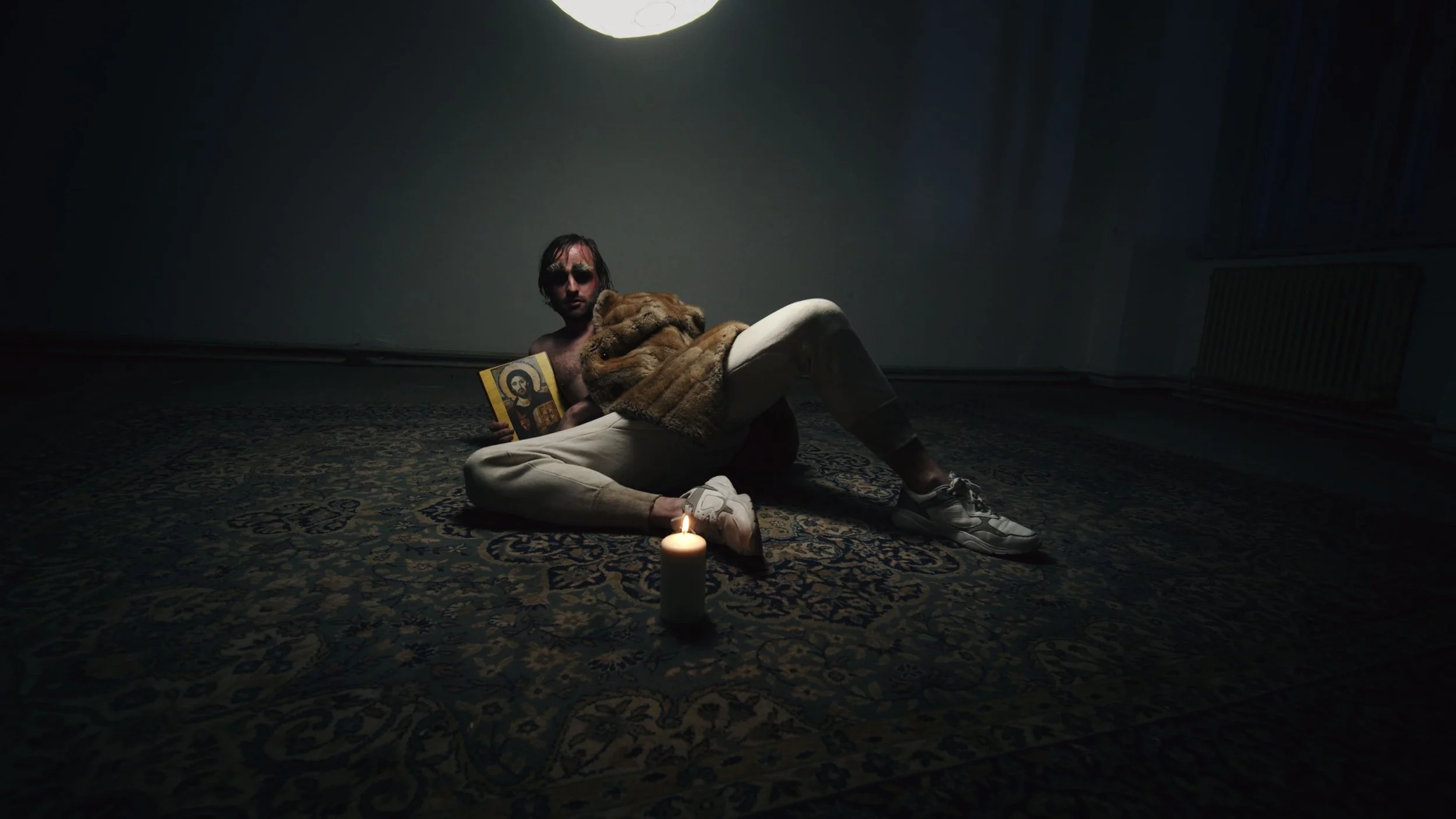 Petr Šmíd v roli Bezdomovce _(Foto_ Tygr v tísni)_.jpg