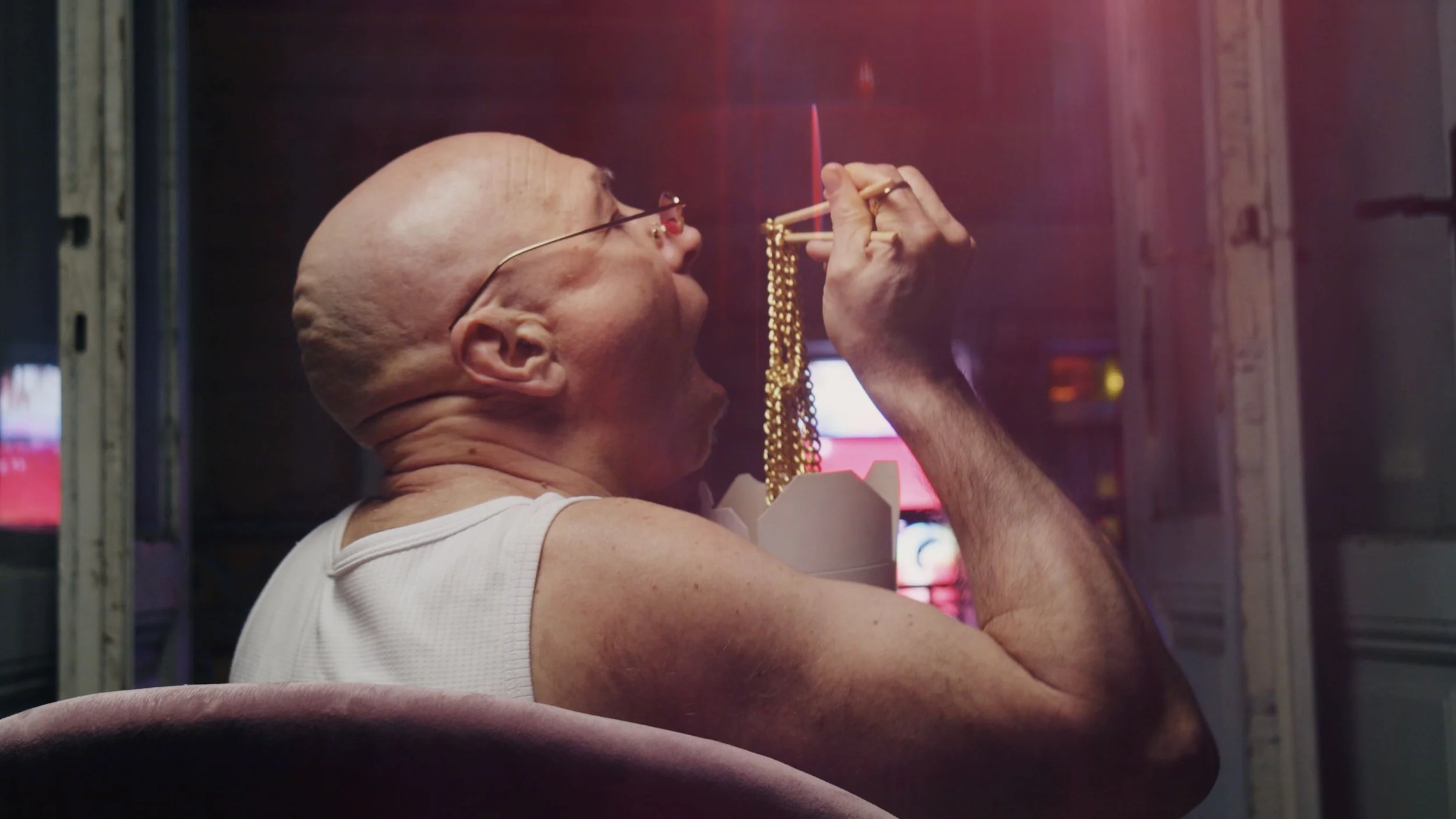 Vladimir Benderski v roli Wolanda _(Foto_ Tygr v tísni)_.jpg