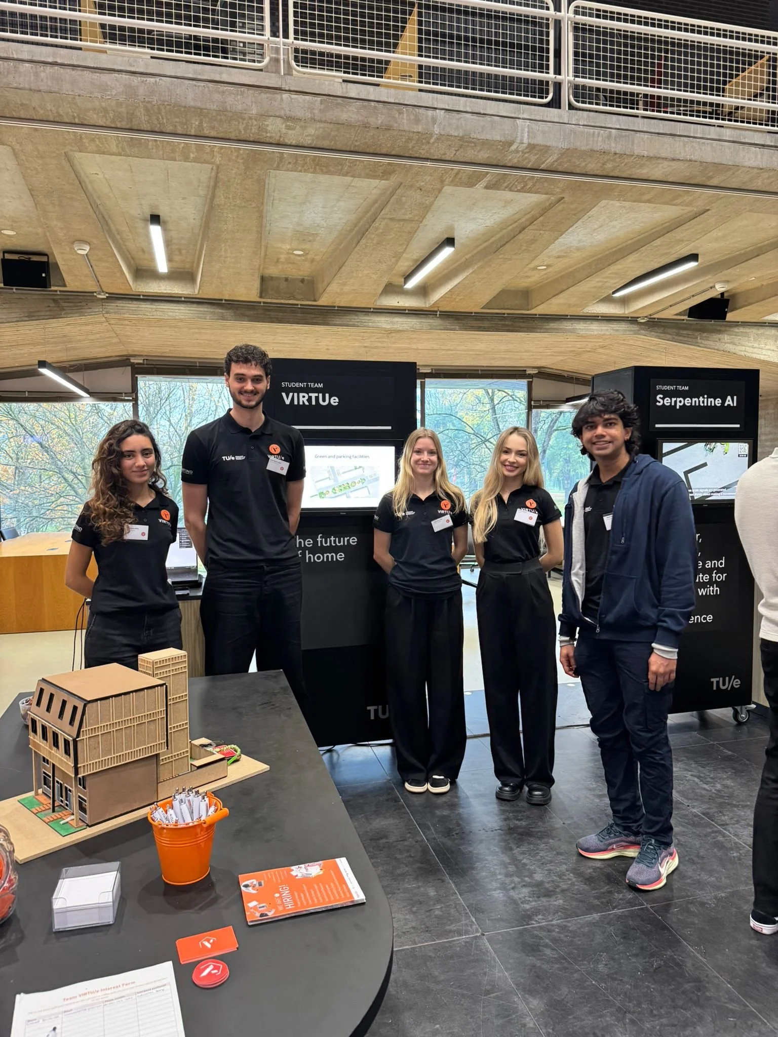 WhatsApp Image 2025-11-15 at 09.34.53.jpeg