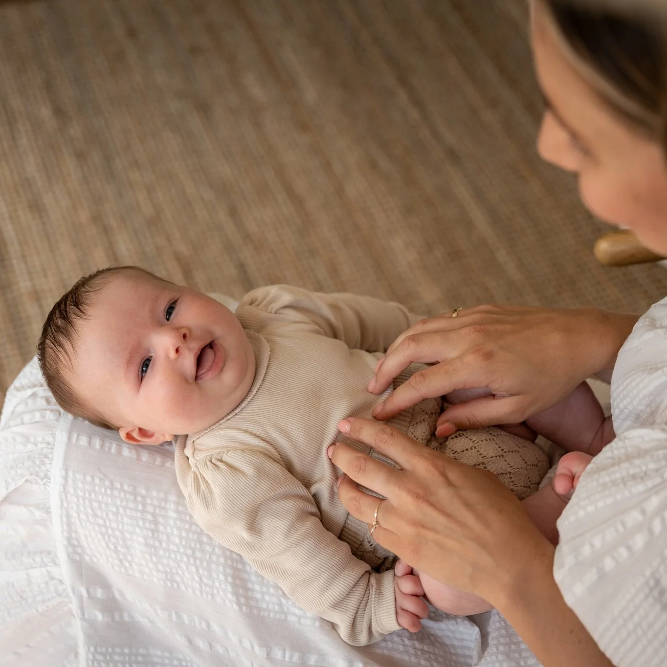 A cute smile for the weekend &hearts;️✨
Fijne zondag! 

#newborn#newbornfotografie#newbornfotograaf#newbornfotograafbrabant#newbornfotograafterheijden#terheijden#breda#puurenlief#newbornphotography#newbornphotographer#babyfotografie#babyfotograaf