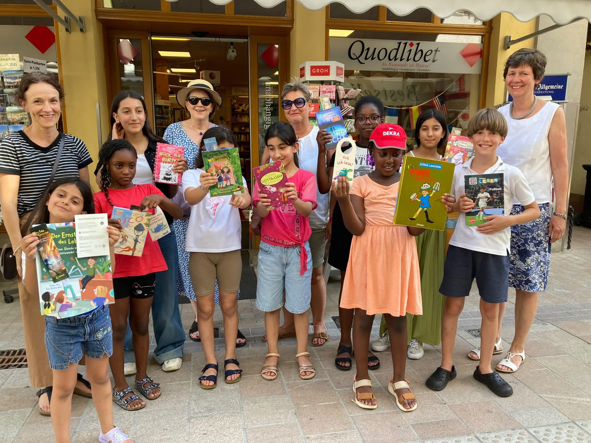 Verdiente Belohnung: Ein Ausflug in die Welt der Bücher und Eiscreme