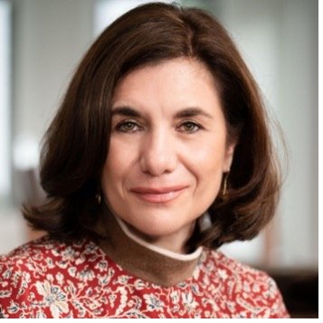 2Blades Sustainability Council member Maria Velissariou headshot