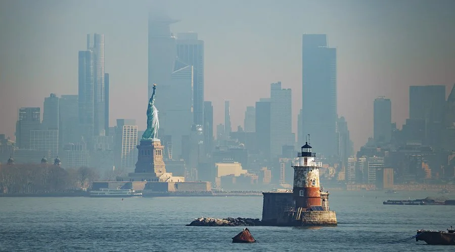 Climate Threats, Building Loss, and Heritage – Decision Makers at a Crossroads