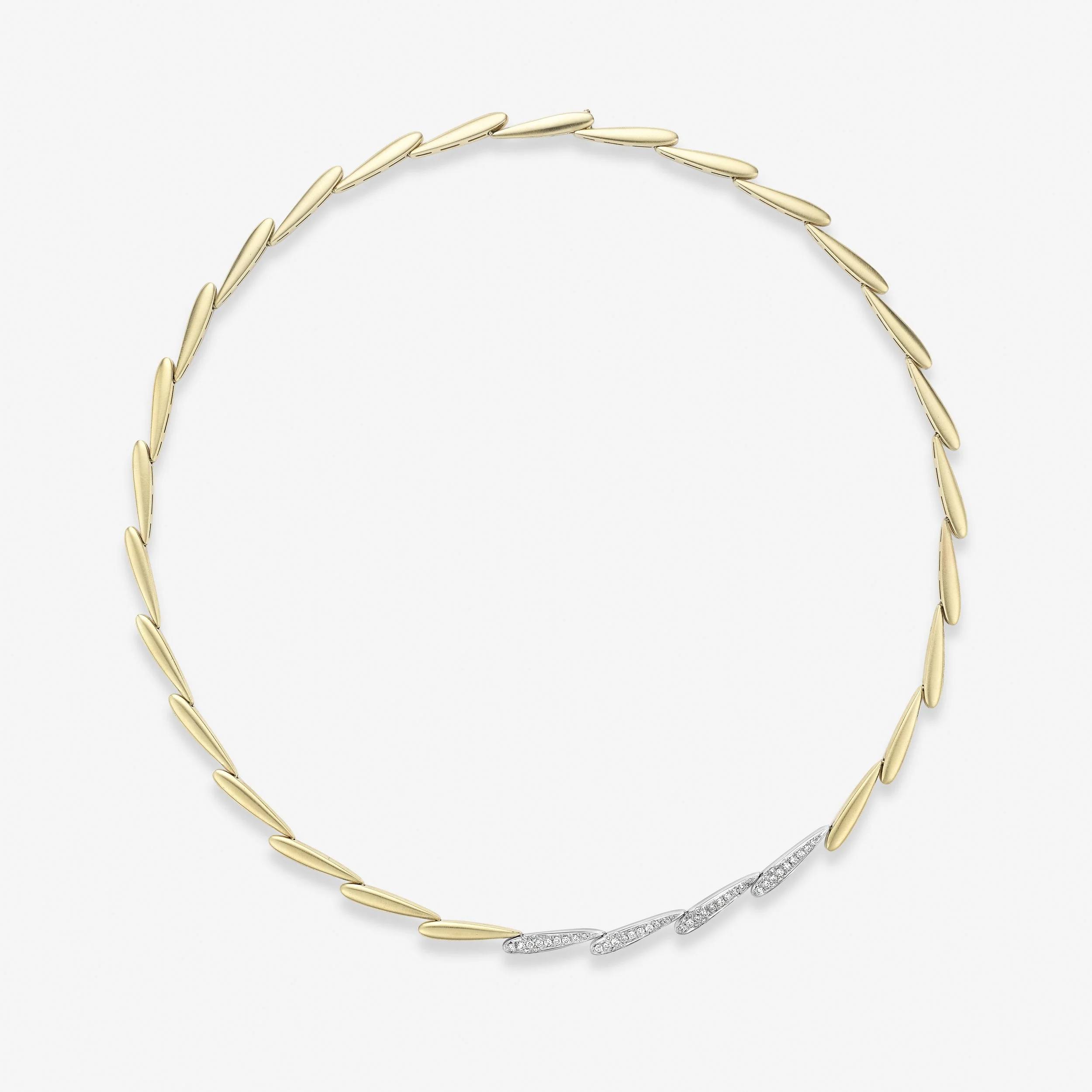 Liv Luttrell, Awn Necklace, Gold necklace