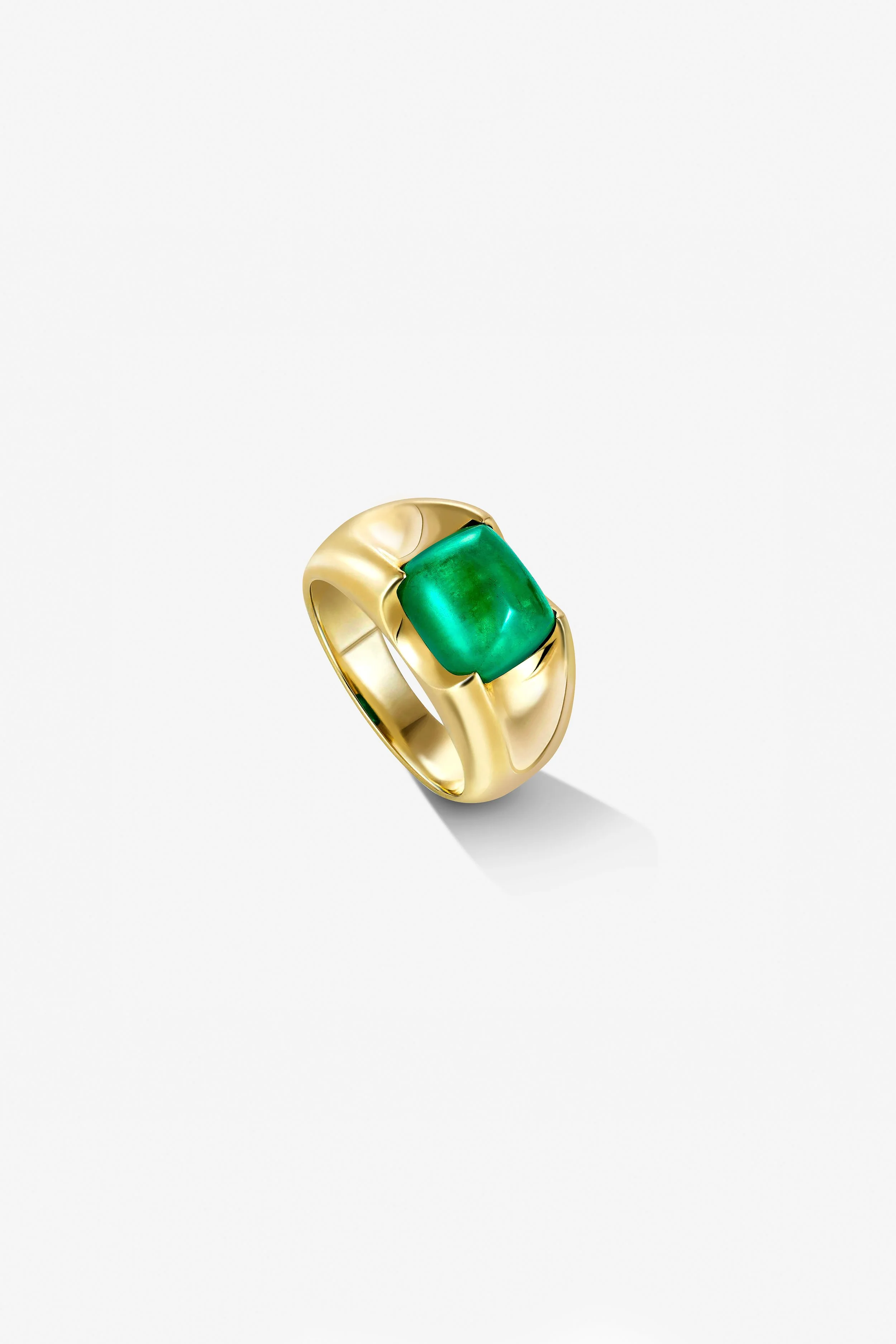 Liv Luttrell, Spear Tip ring, Yellow gold with a cabochon emerald