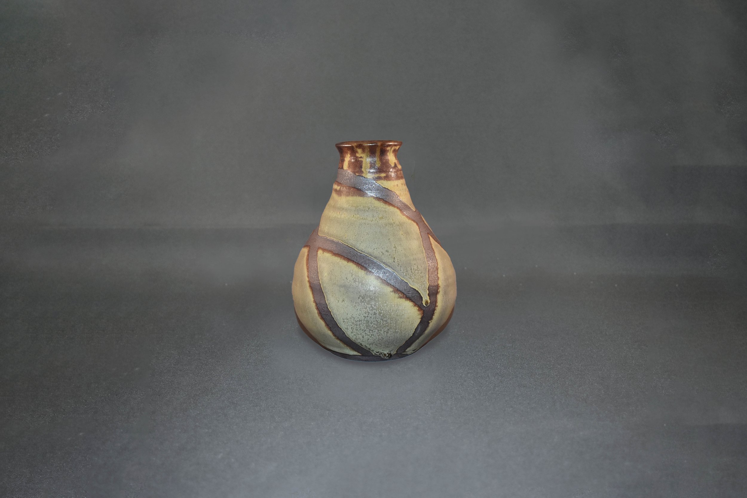 Vase16_View2.jpg